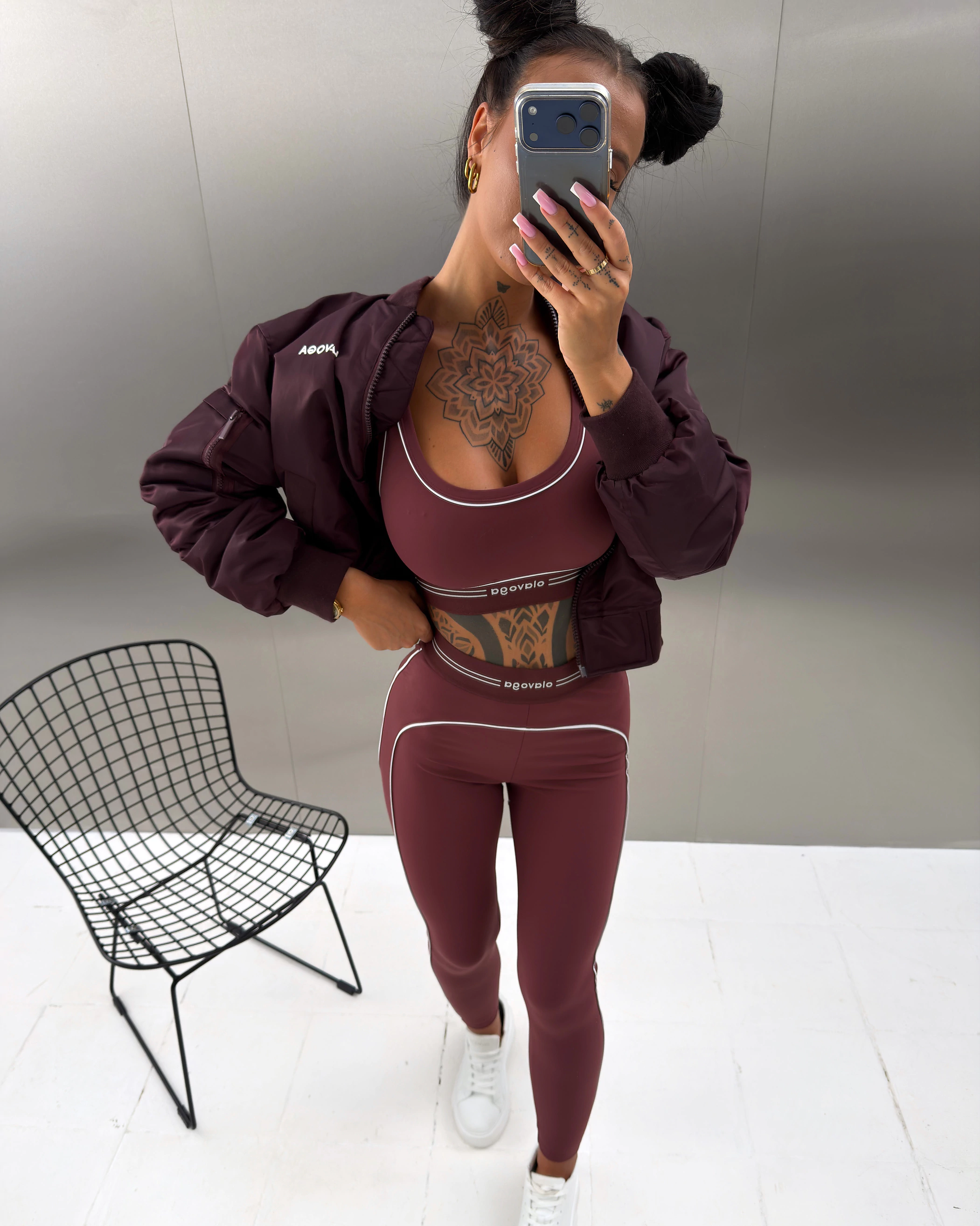 OLAVOGA TOMA women’s sports outfit – Bordeaux