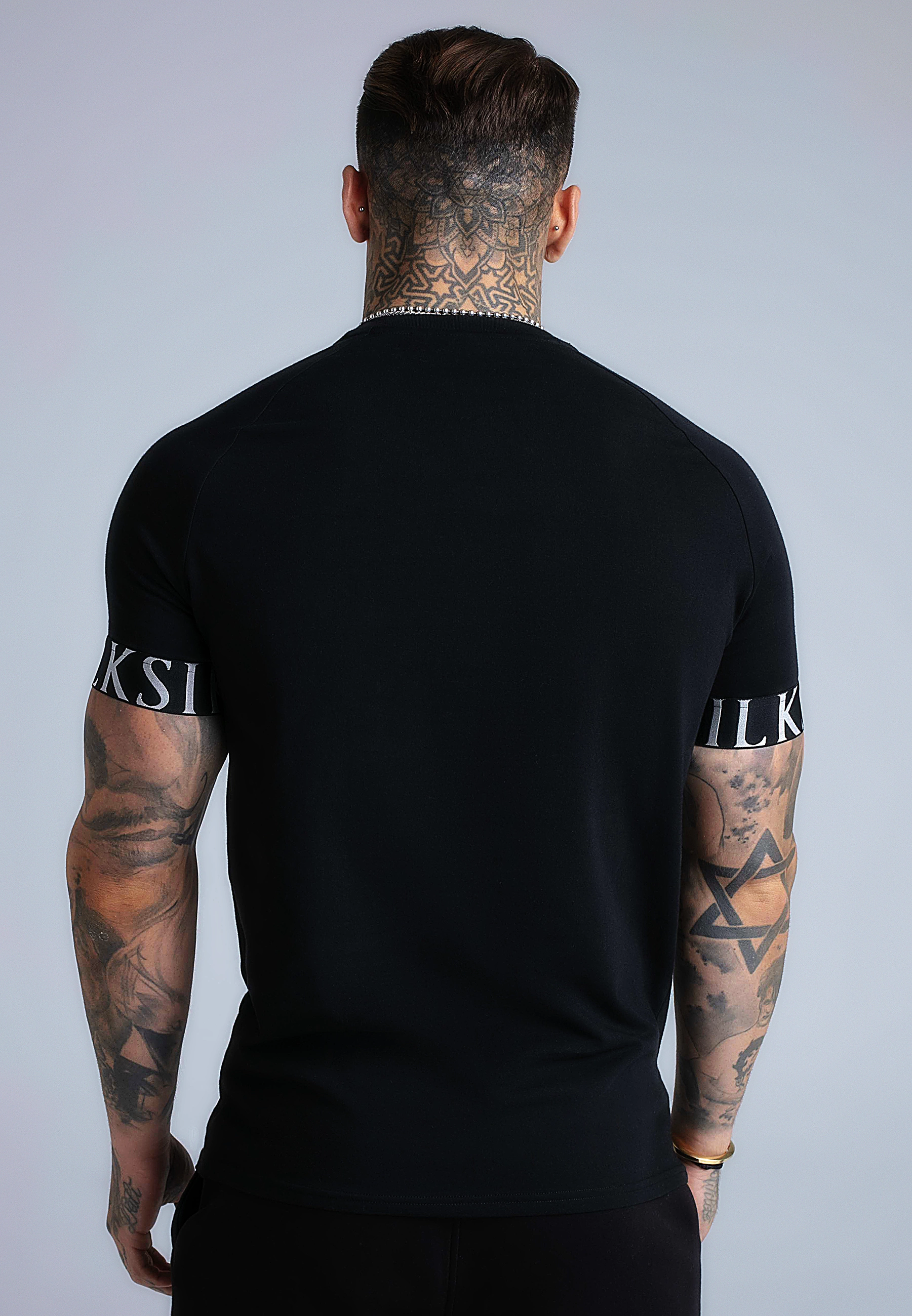 T-shirt męski SIKSILK TECH 28403 - Czarny