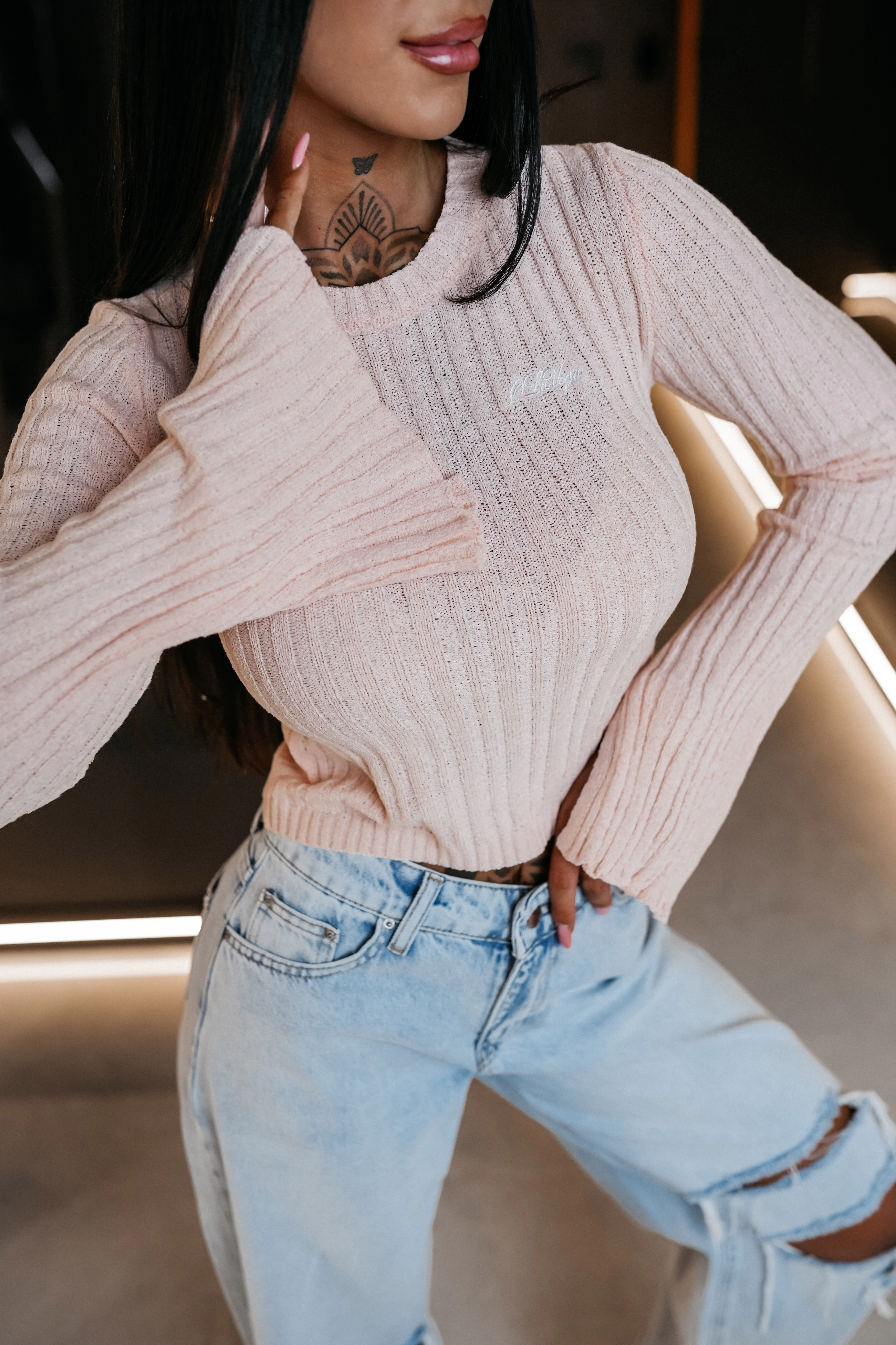 OLAVOGA ZIRRA women's jumper with flared sleeves - Powder pink