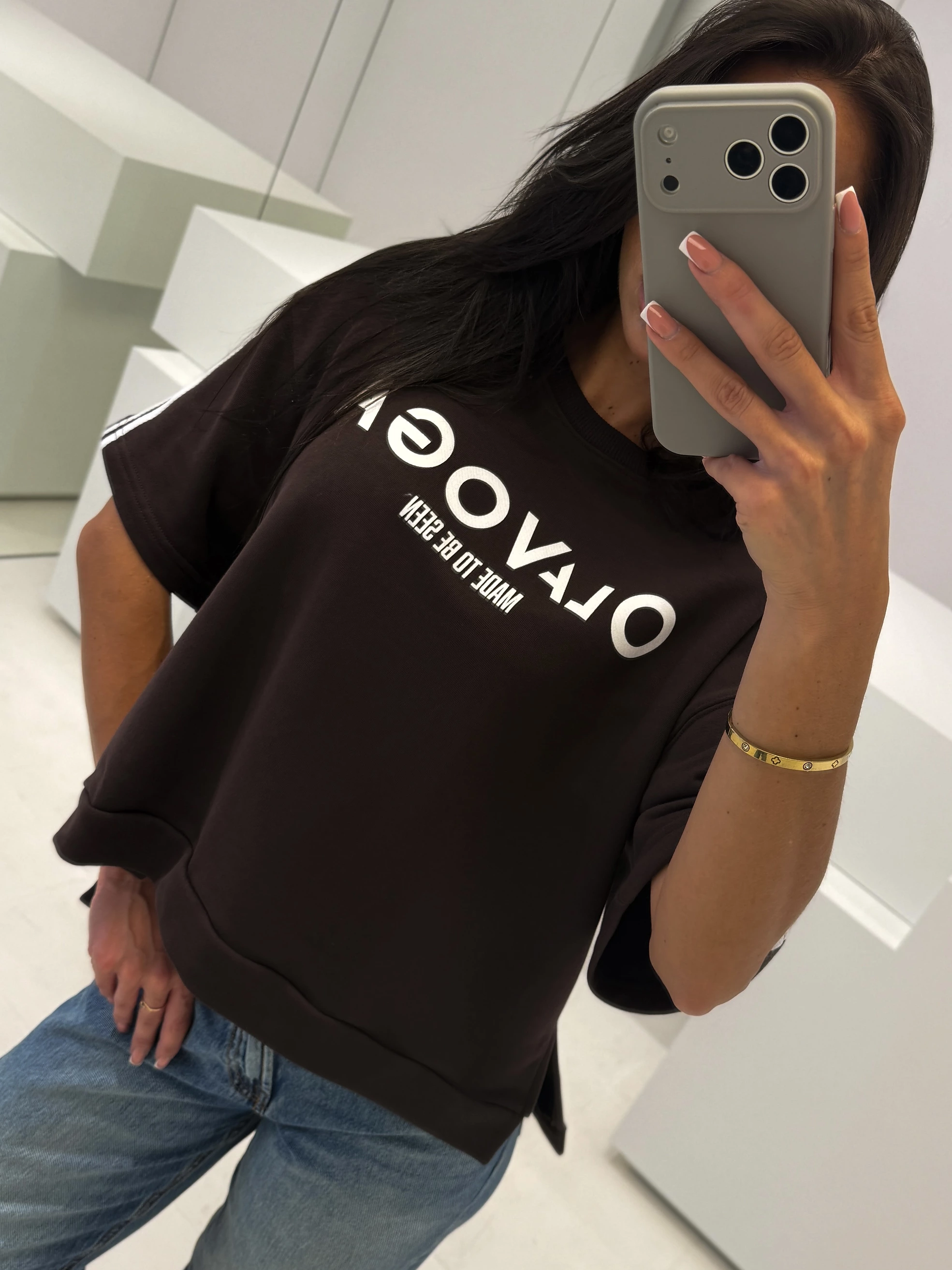 T-shirt damski z lampasami OLAVOGA KALMA Brązowy – zdjęcie produktu