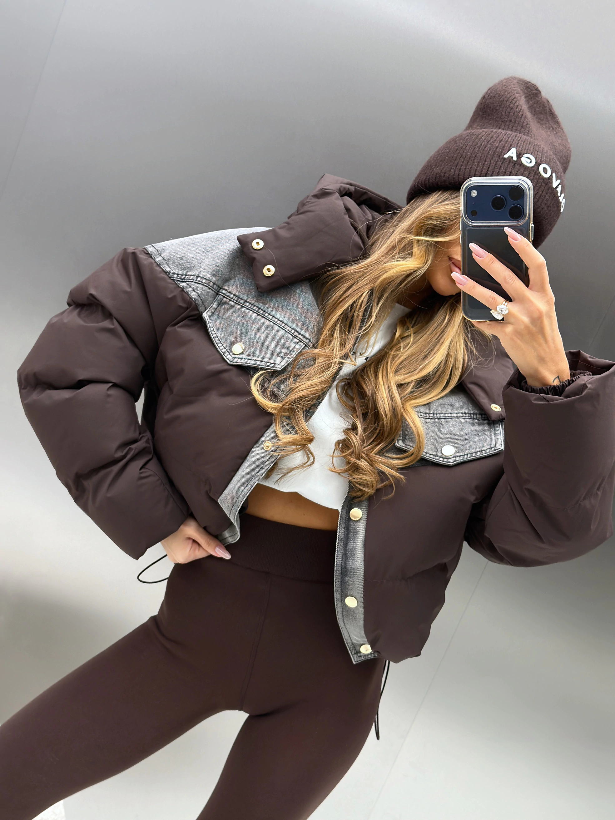 OLAVOGA MALGOR – gesteppte Damenjacke mit Kapuze – Braun