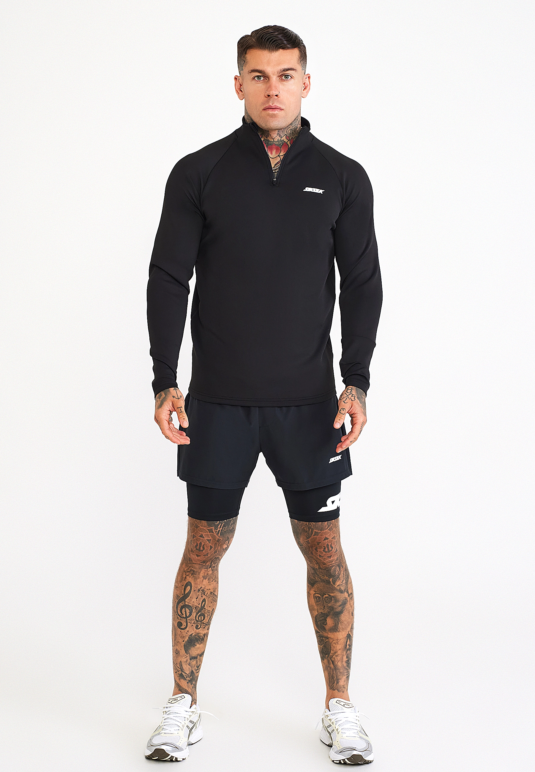 Spodenki męskie sportowe SIKSILK 28948 - Czarny
