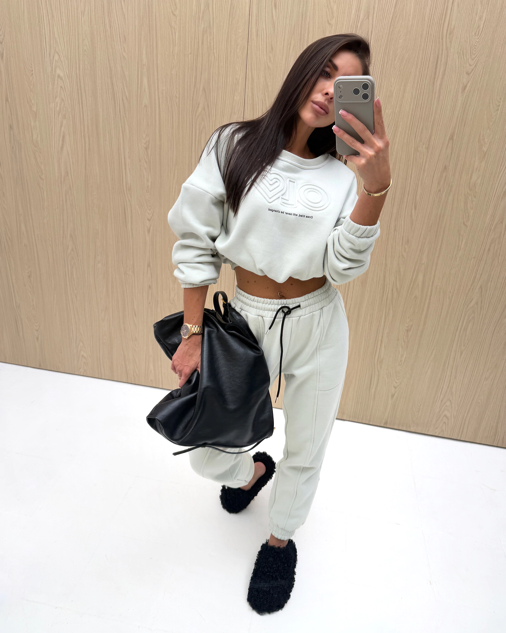 Spodnie damskie joggery cargo OLAVOGA LINDA - Matcha