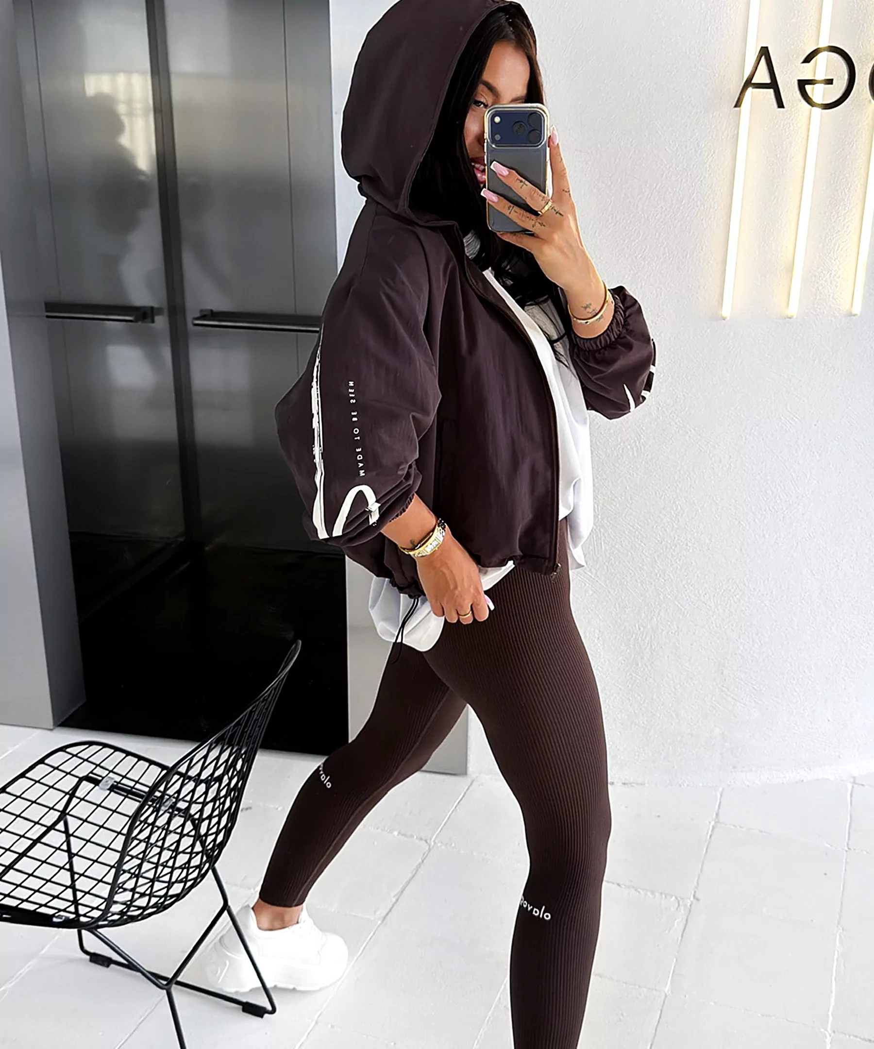 OLAVOGA NOATI Damen-Leggings mit Noppenmuster – Braun
