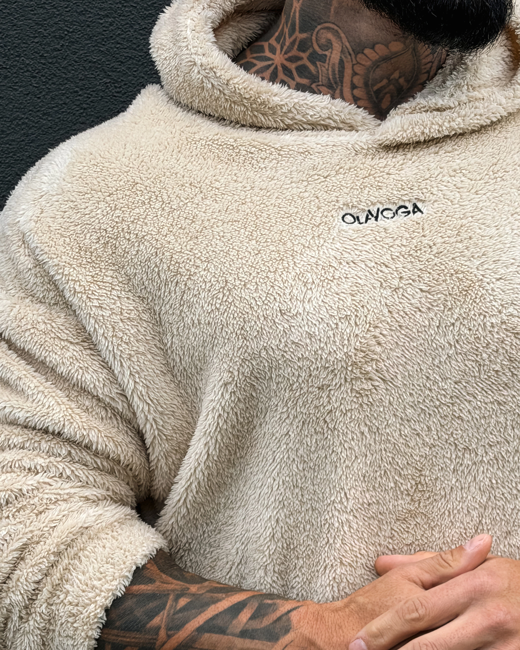 OLAVOGA Men FIDO MEN Herren-Kapuzenpullover aus Sherpa – Beige