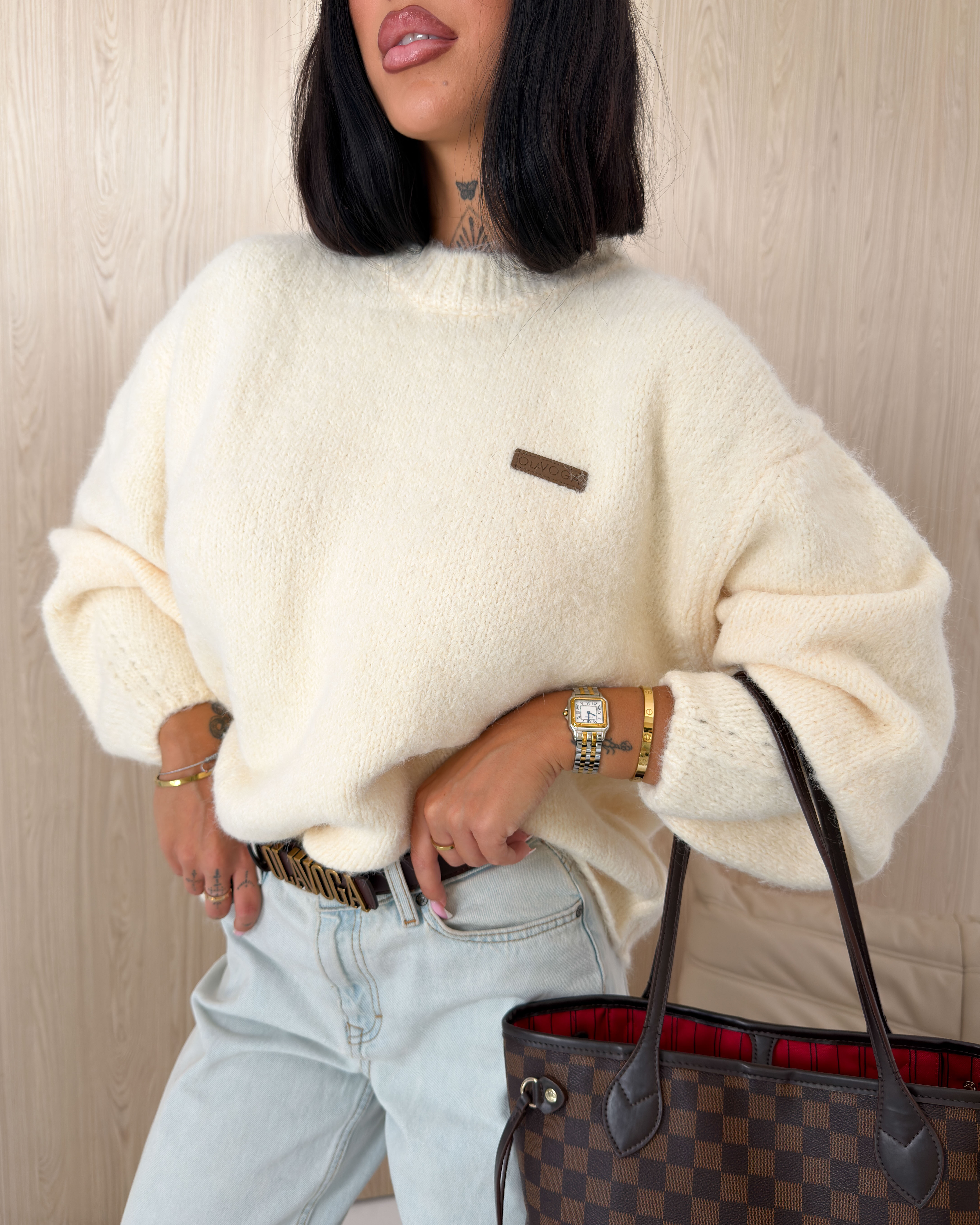 OLAVOGA USERS Women’s Oversized Jumper – Ecru