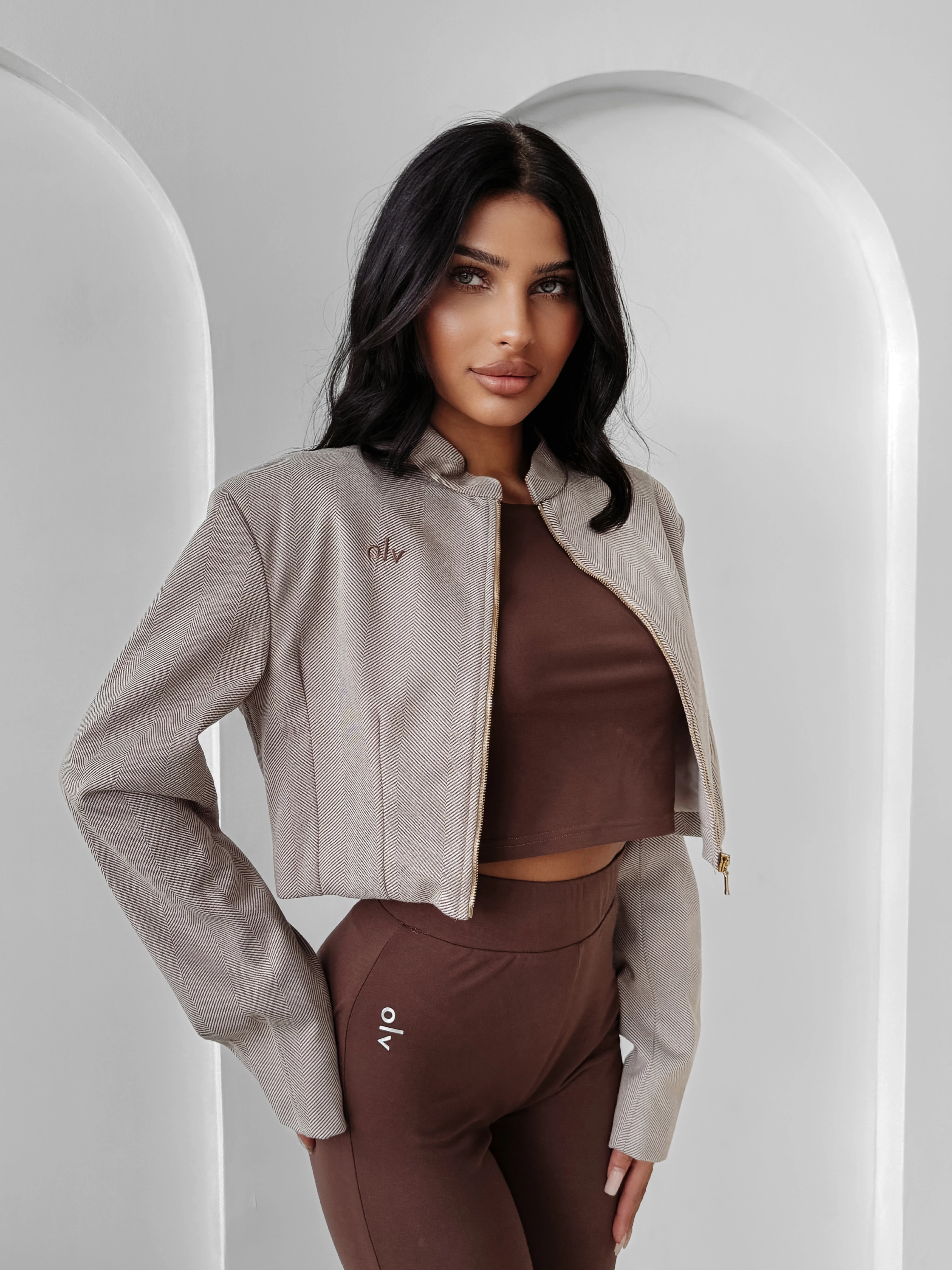 Kurtka damska casual w jodełkę OLAVOGA DUSKY CHARM - Beż