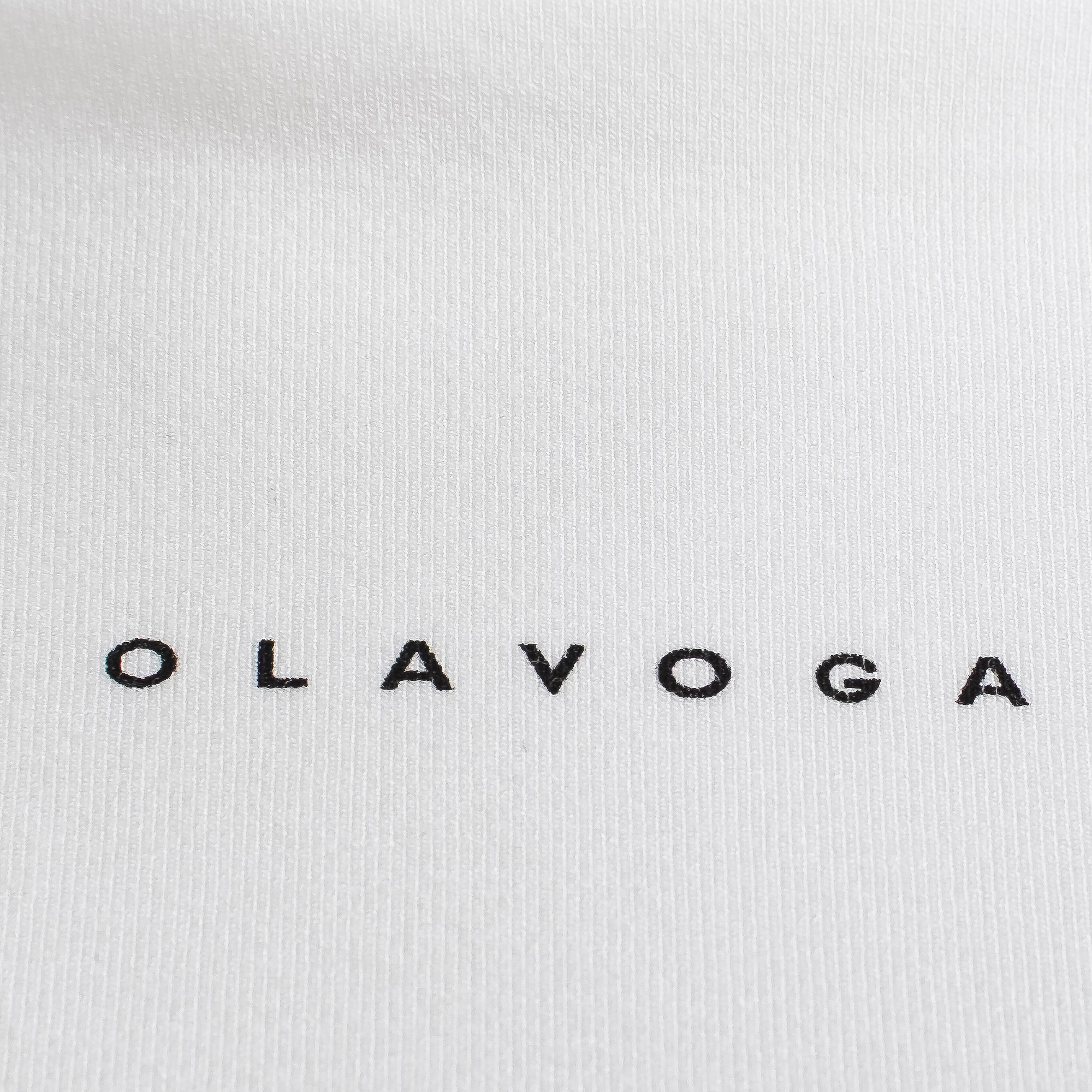 Damenbluse mit Stehkragen OLAVOGA TEROWEM - Ecru