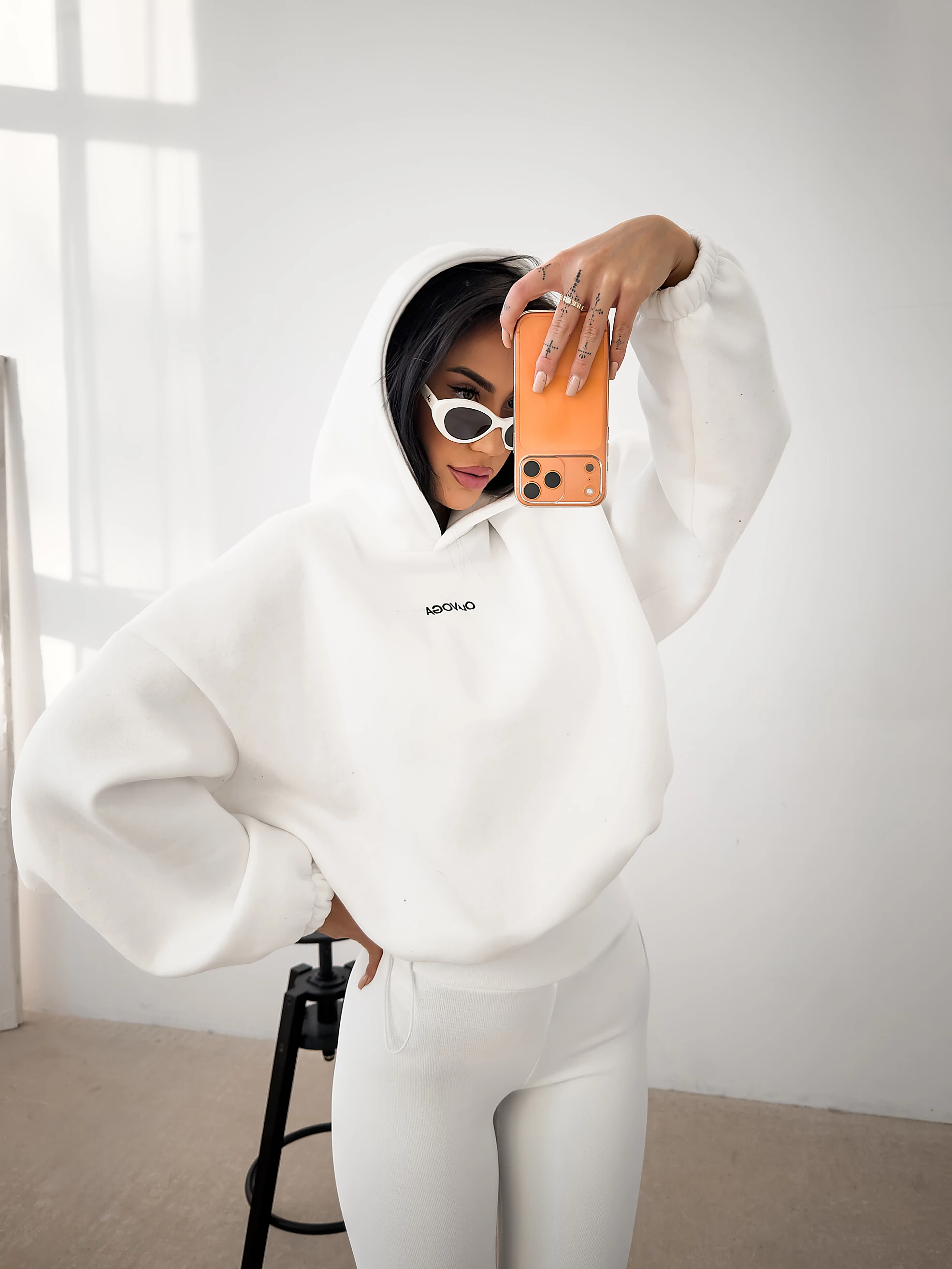 Ladies' classic sweatshirt OLAVOGA VELA - Écru