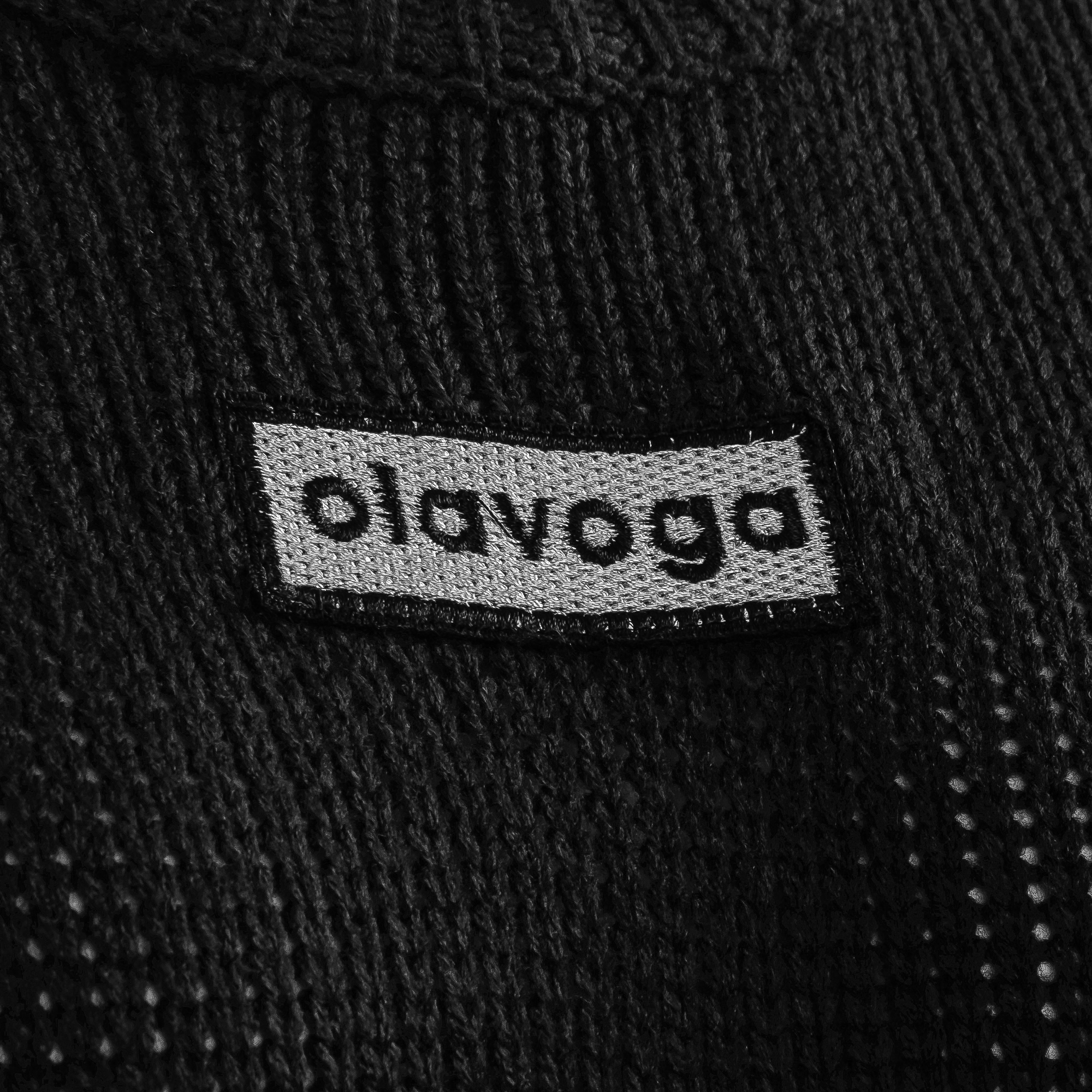 Sweter damski klasyczny OLAVOGA MOSSI - Czarny