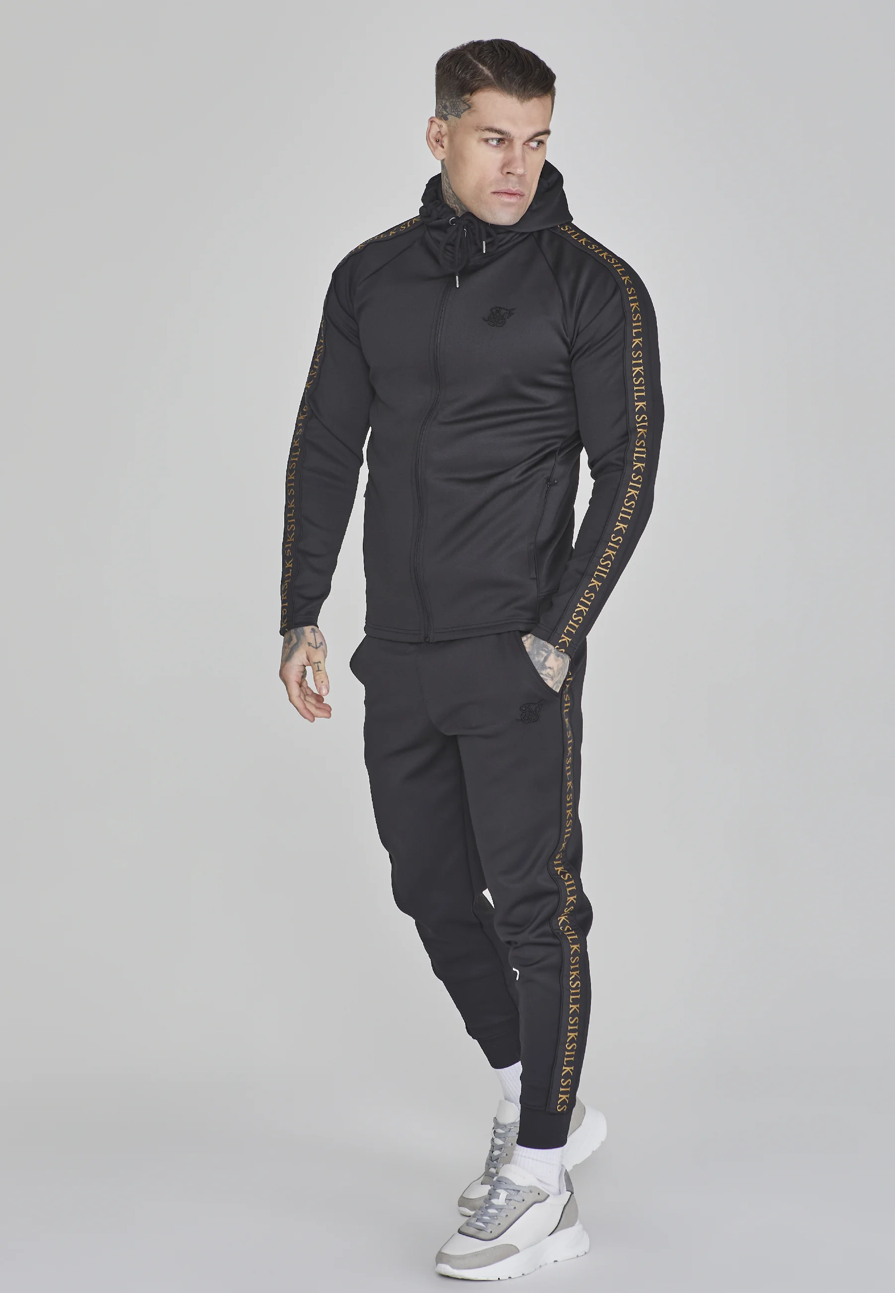 SikSilk men s tracksuit set 26185 Black M OLAVOGA Official Partner Shop Pasuri