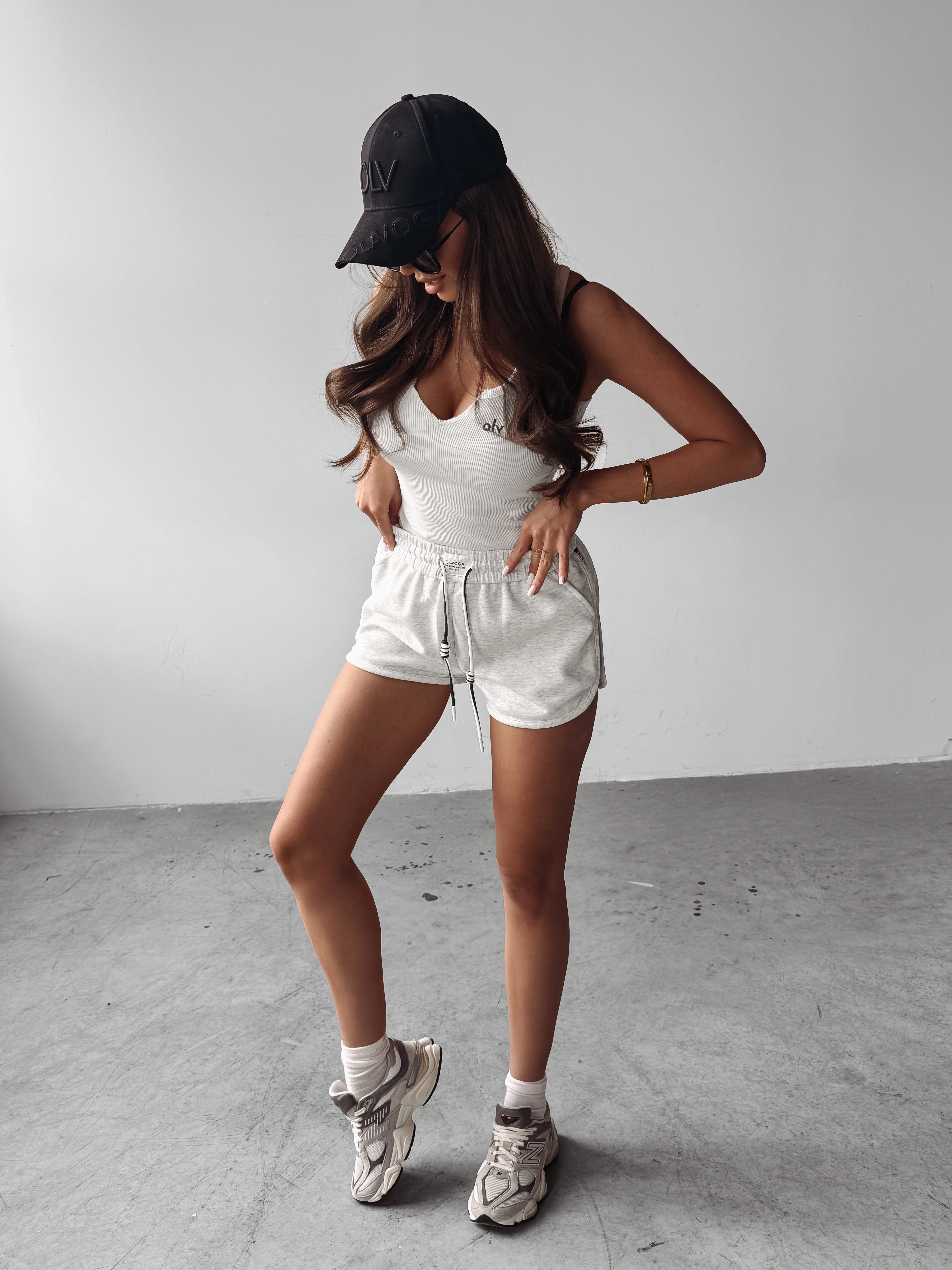 OLAVOGA COASTAL women's tracksuit shorts - Grey
