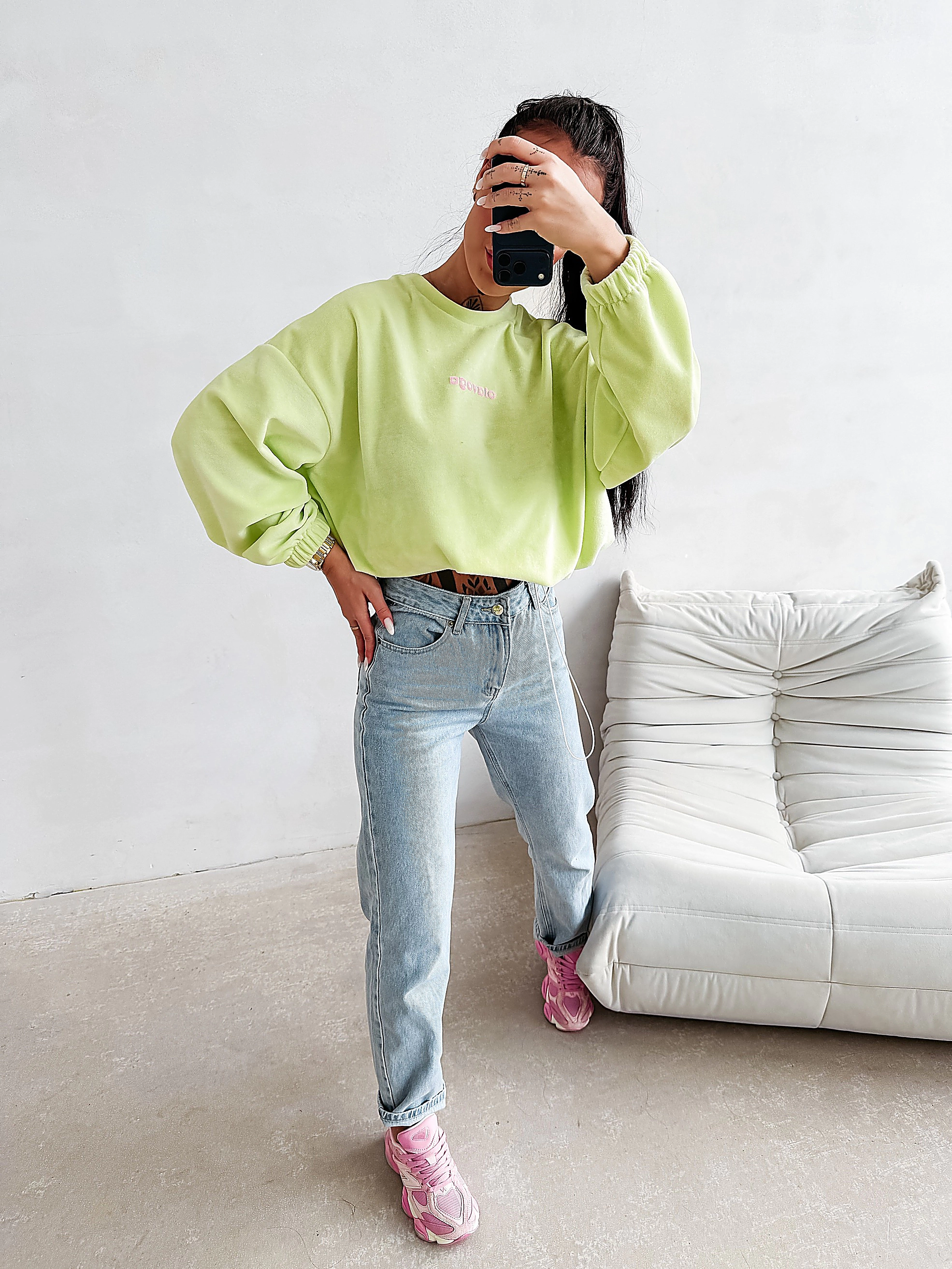 Ladies' velour sweatshirt OLAVOGA VELVORA - Lime green