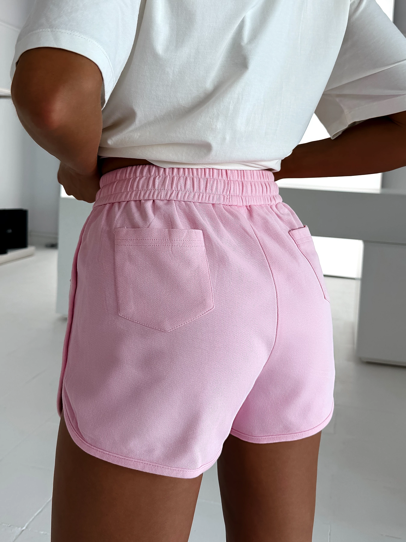 Women's shorts with crystals OLAVOGA SWIFT - Pink