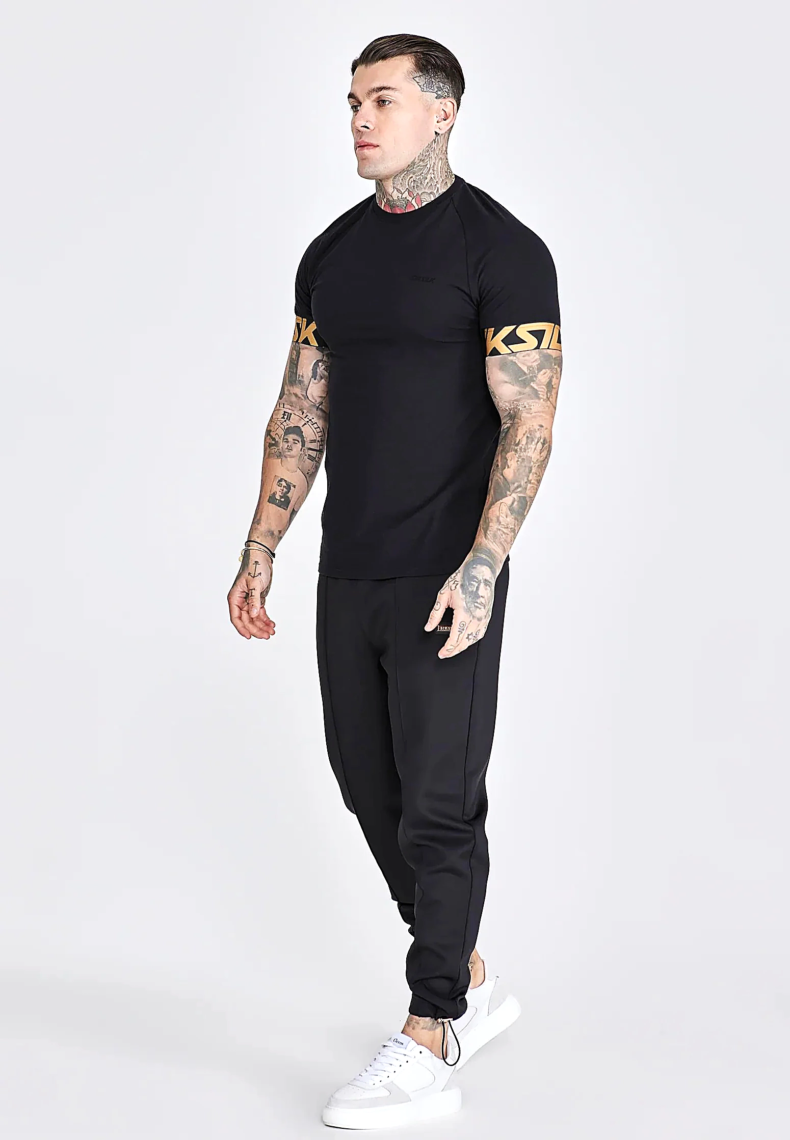 T-shirt męski streetwear SIKSILK 29779 - Czarny