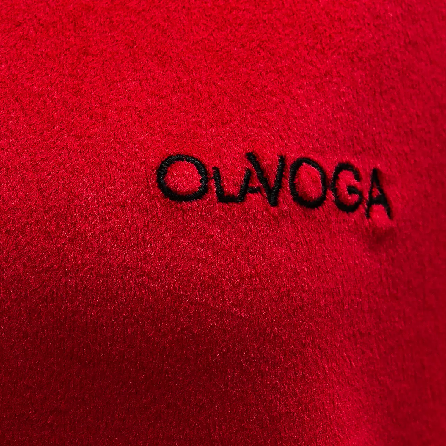 Komplet damski casual welurowy OLAVOGA VELVET WOOD - Czerwony