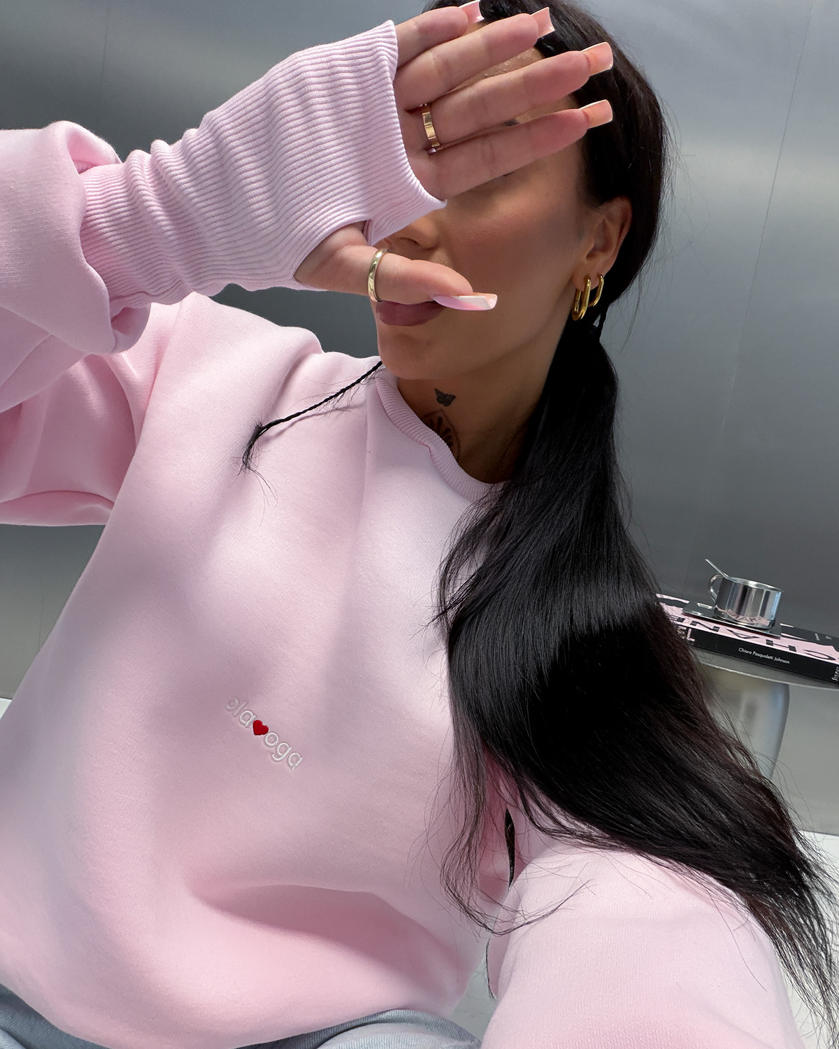 OLAVOGA CHOOSE women’s hoodie with thumbholes – Powder pink