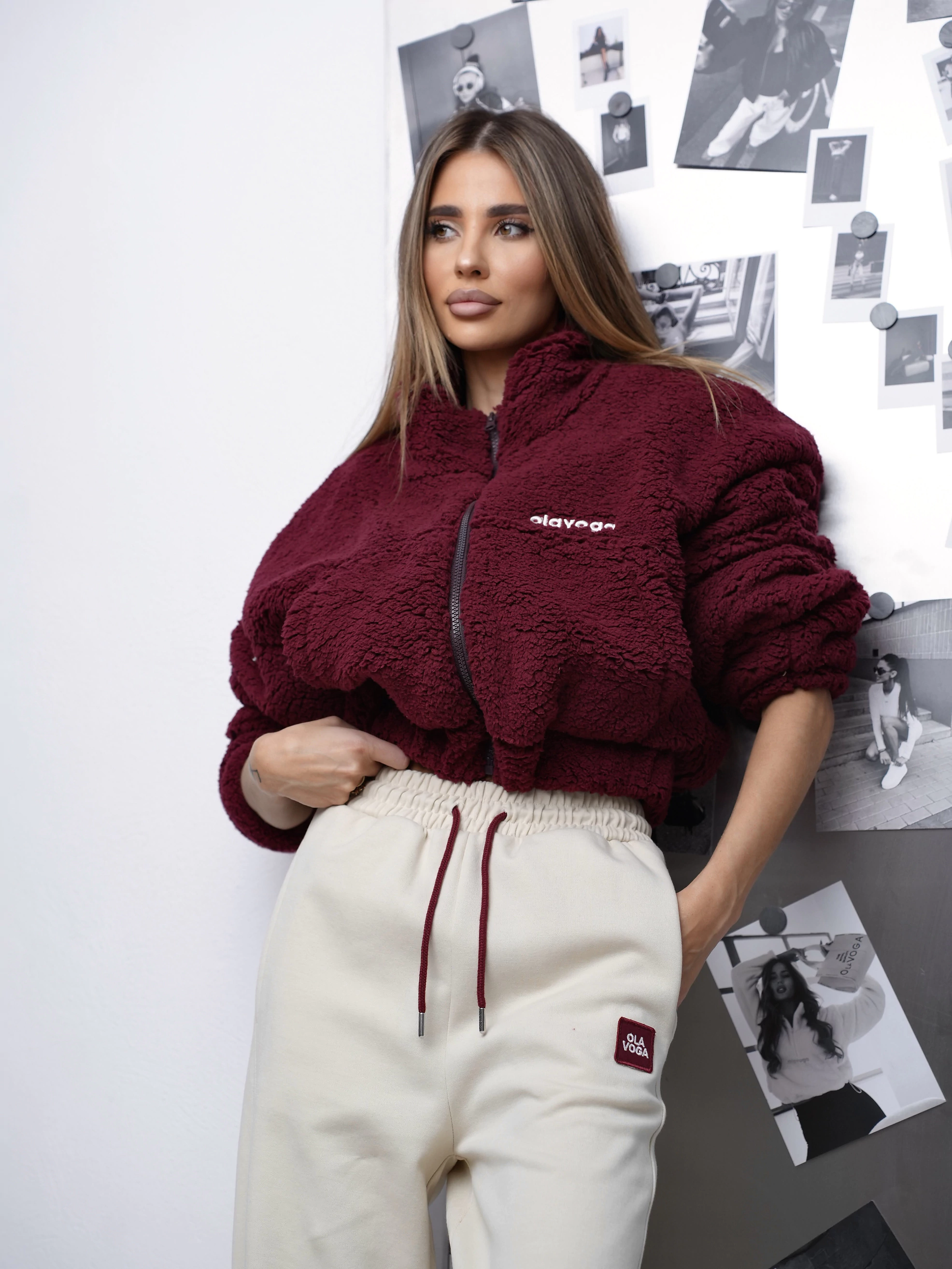 Bluza damska teddy OLAVOGA KEEP - Bordo