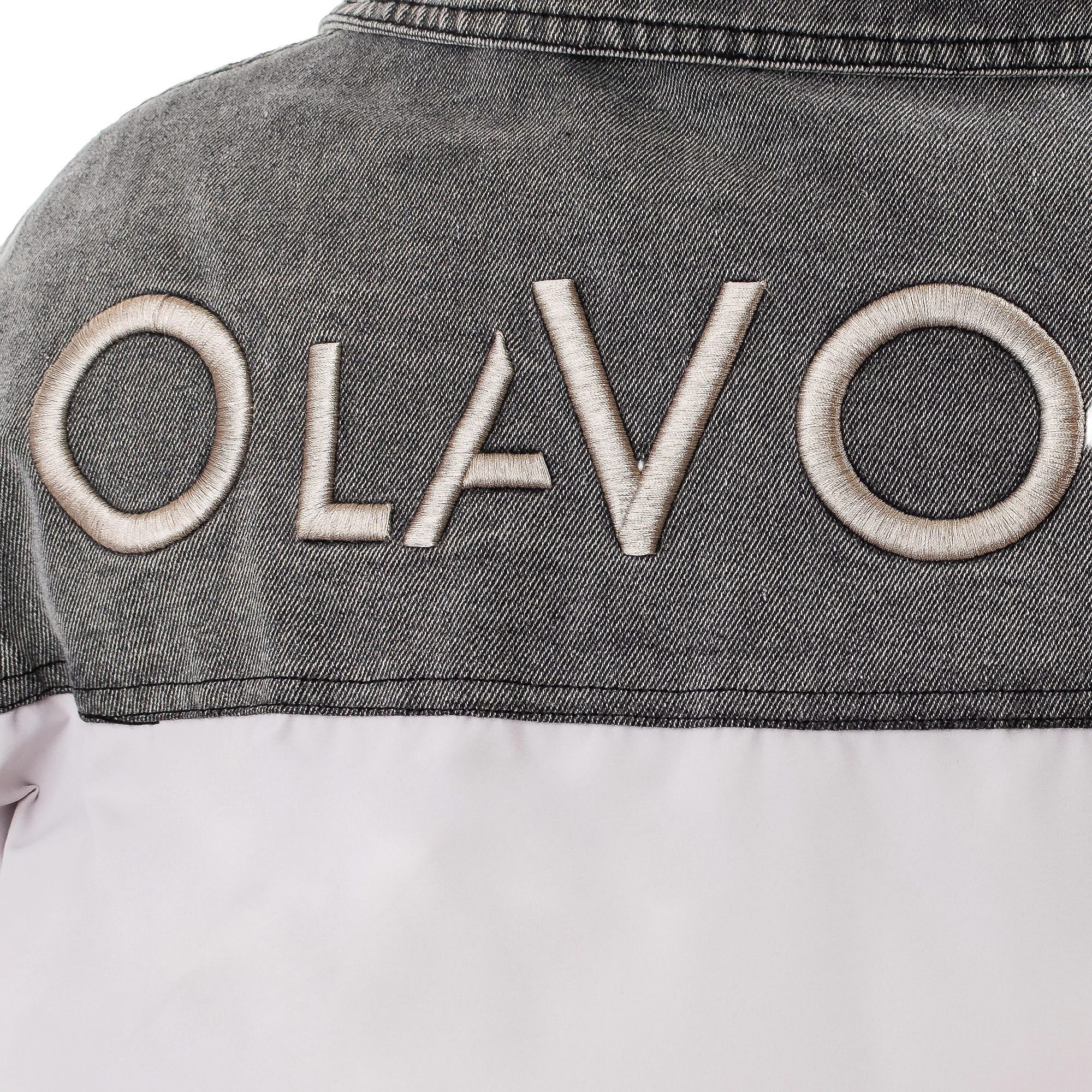 OLAVOGA MALGOR – Beige: Gesteppte Damenjacke mit Kapuze