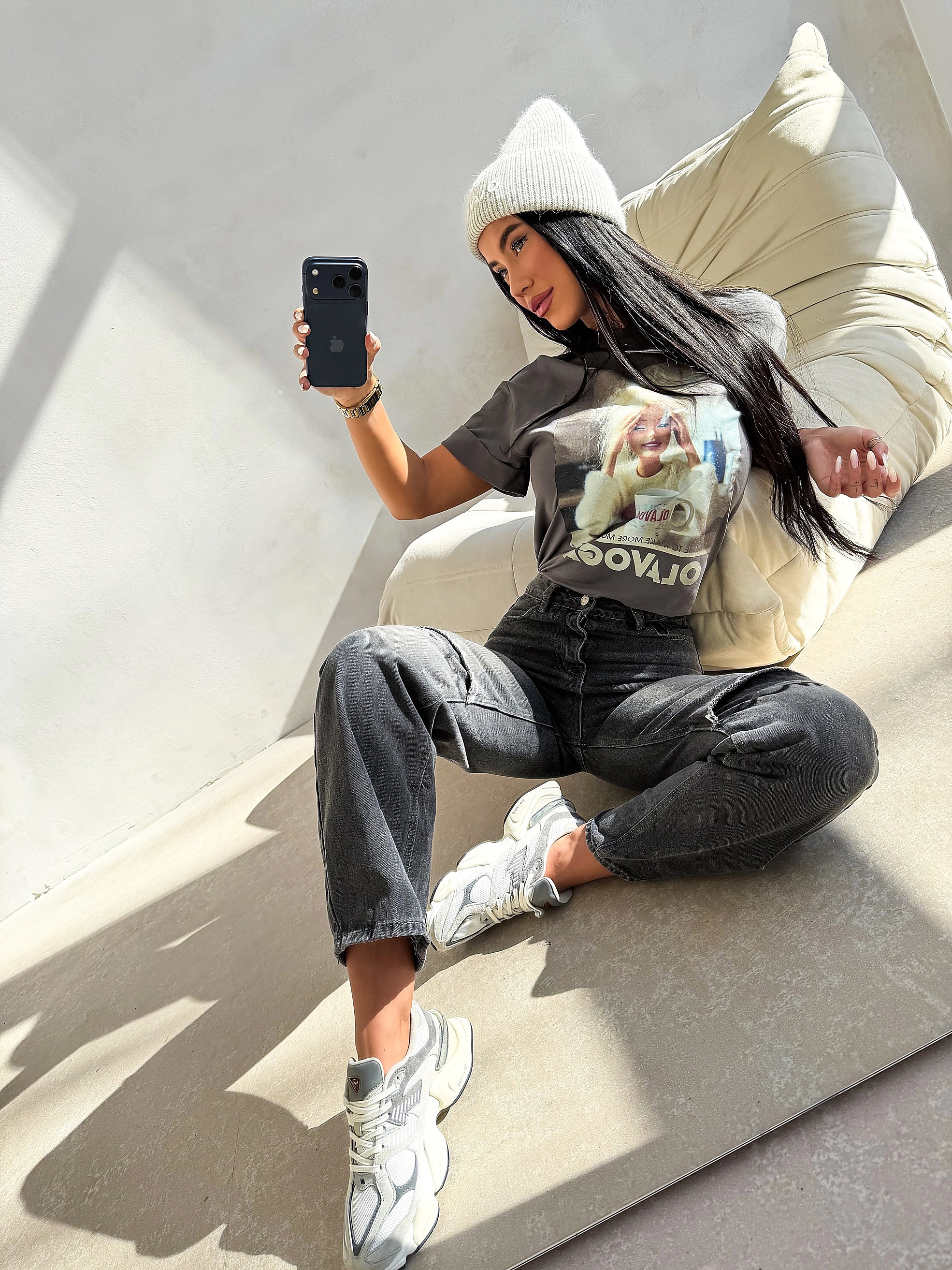 Oversize T-shirt OLAVOGA EARNED - Graphite | S | OLAVOGA Online ...