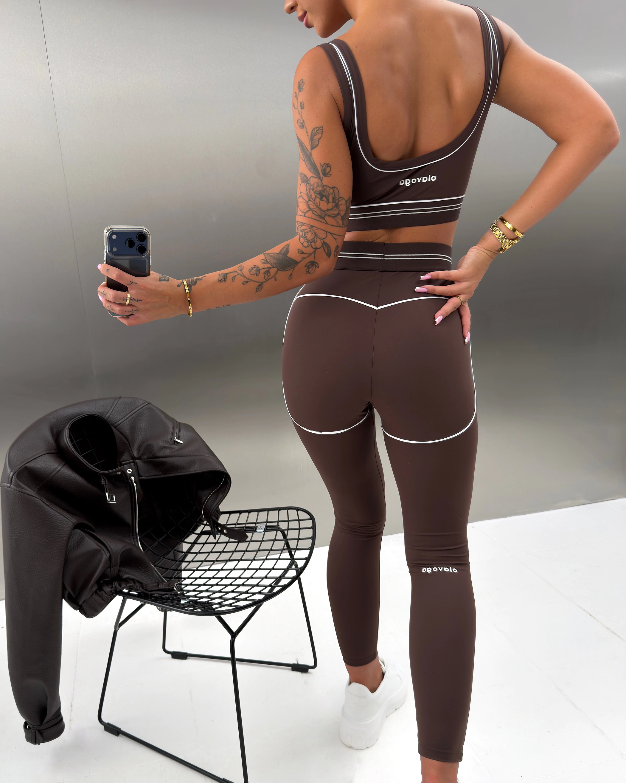 OLAVOGA TOMA Women’s Sports Set – Bronze