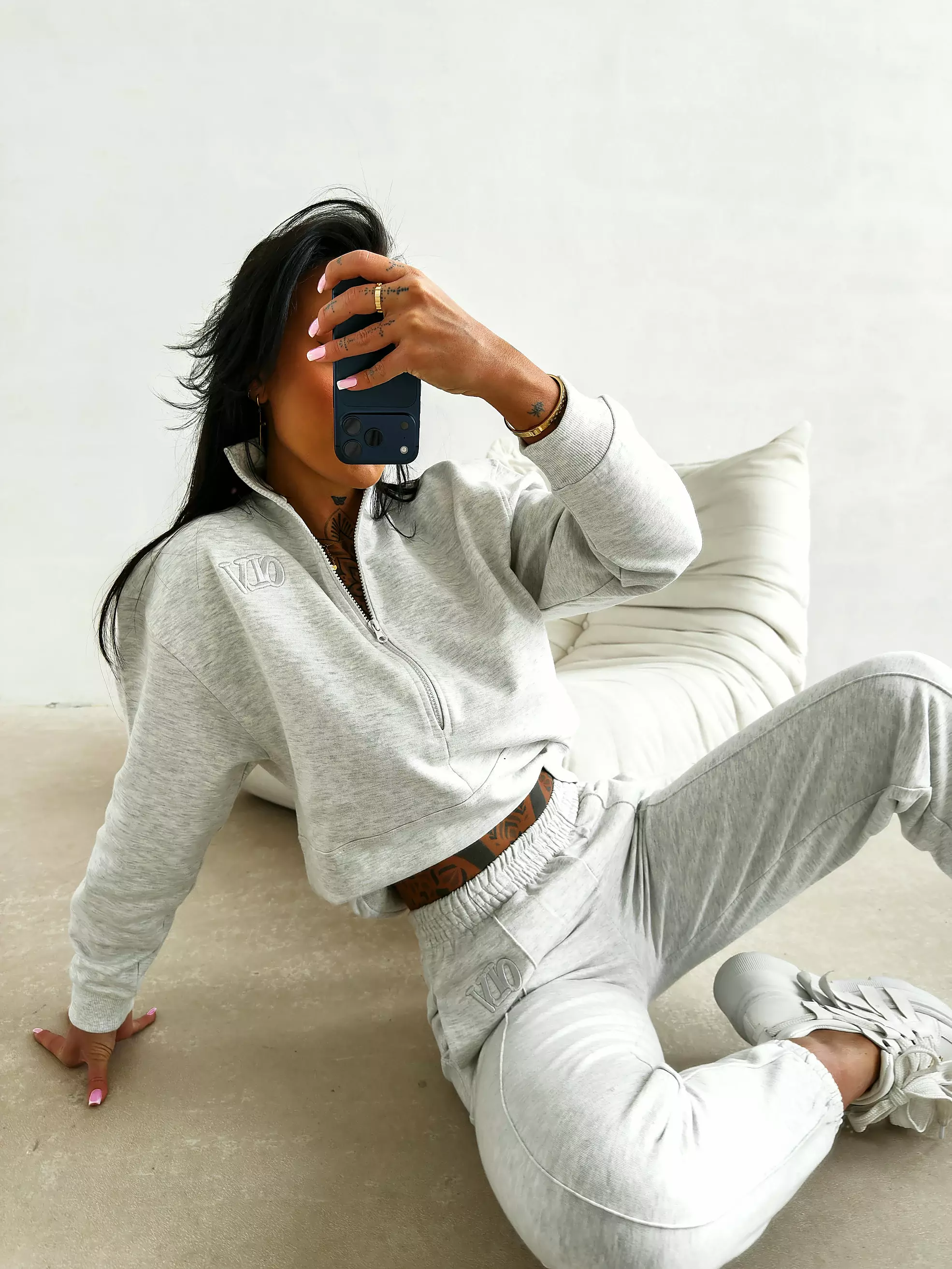 Women's tracksuit set OLAVOGA BLOOM - Grey