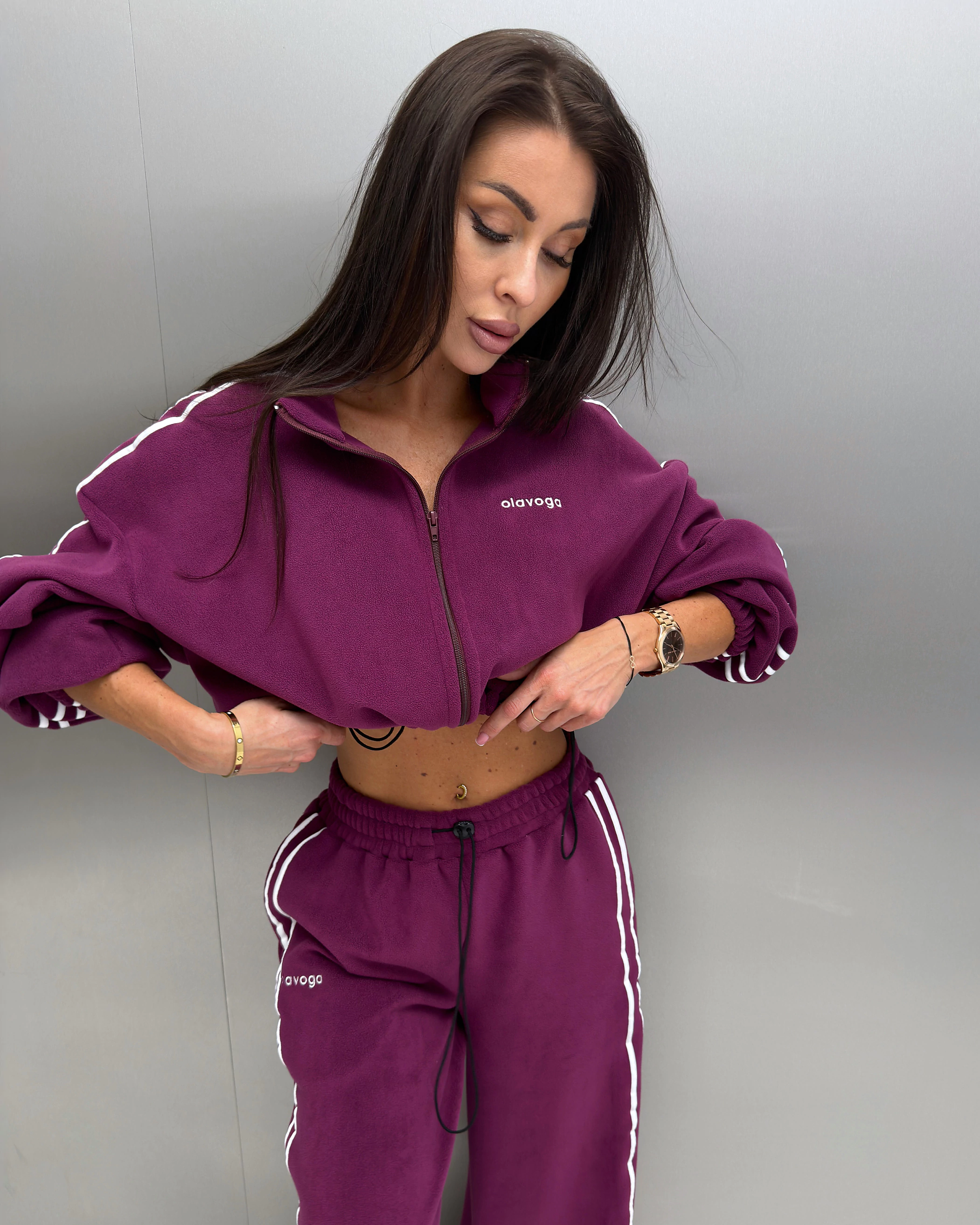 Damen-Set mit Streifen OLAVOGA STREETY – Pflaume