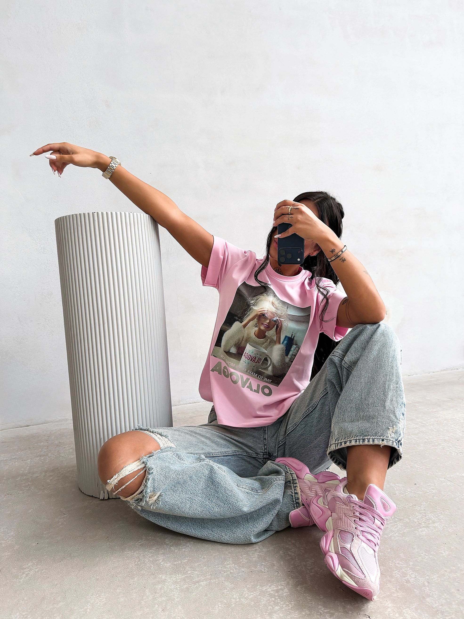 Oversize OLAVOGA EARNED T-shirt - Powder pink