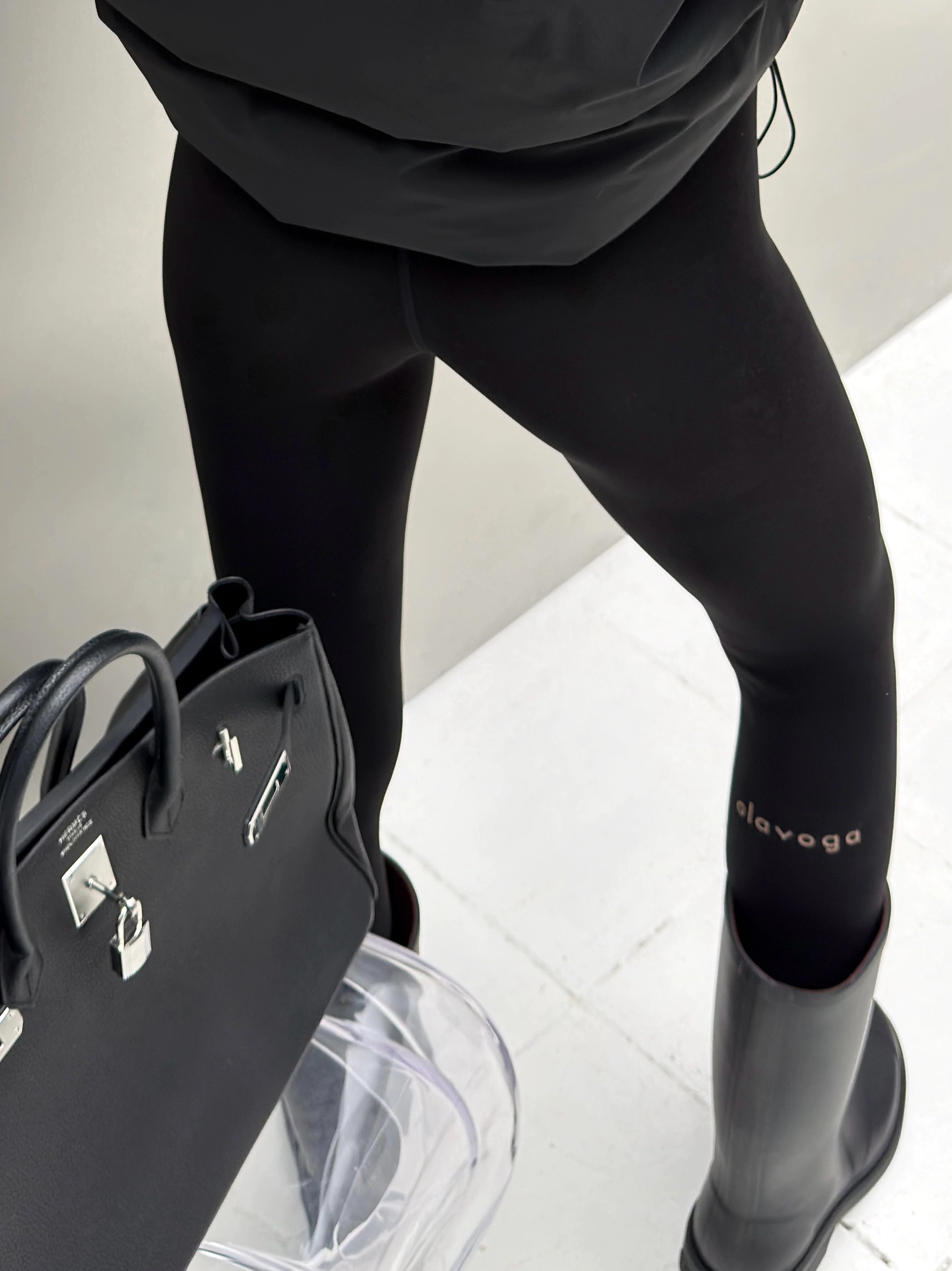 Legginsy damskie ocieplane OLAVOGA NEBULA - Czarny