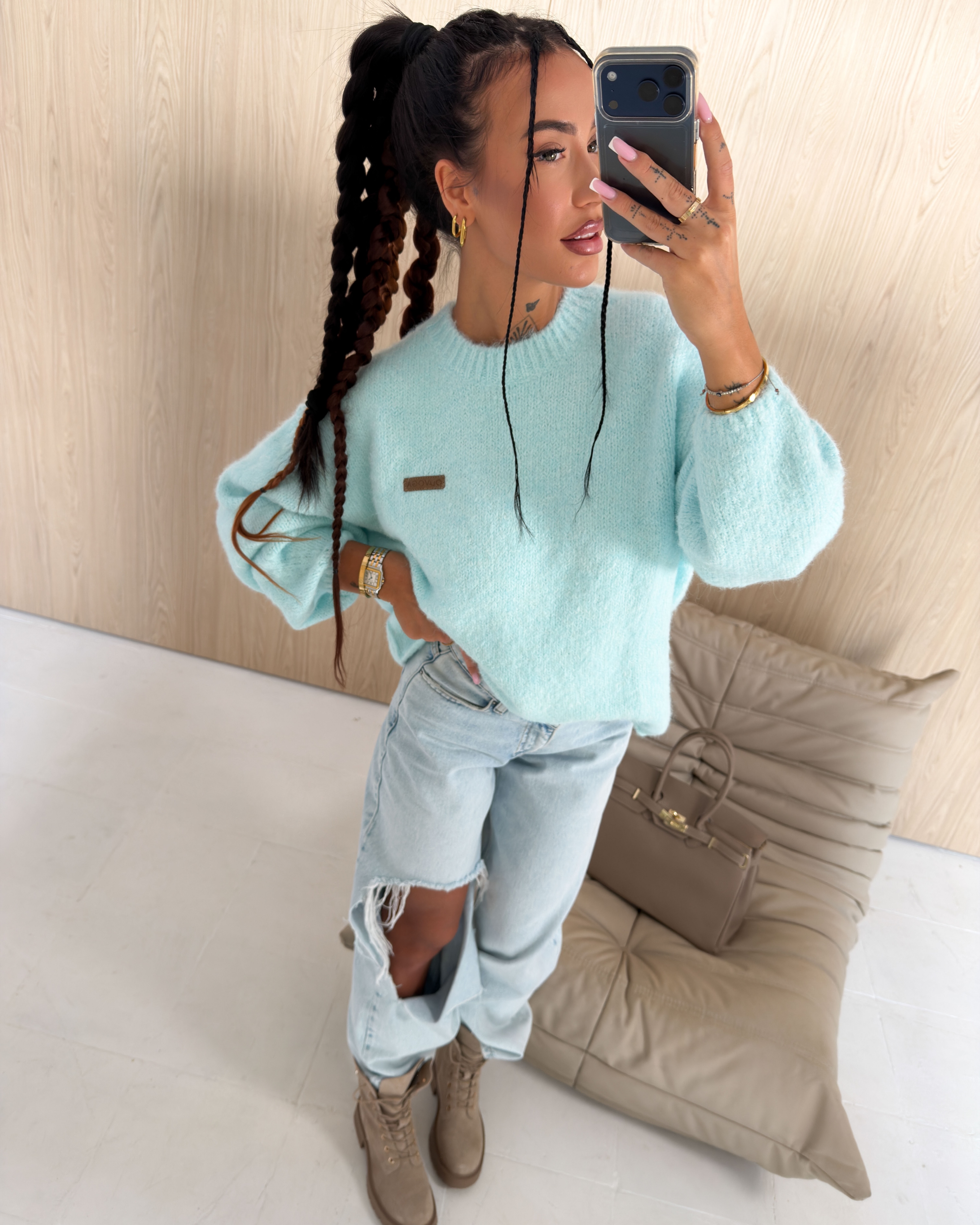 OLAVOGA USERS Women’s Oversized Jumper – Light Blue