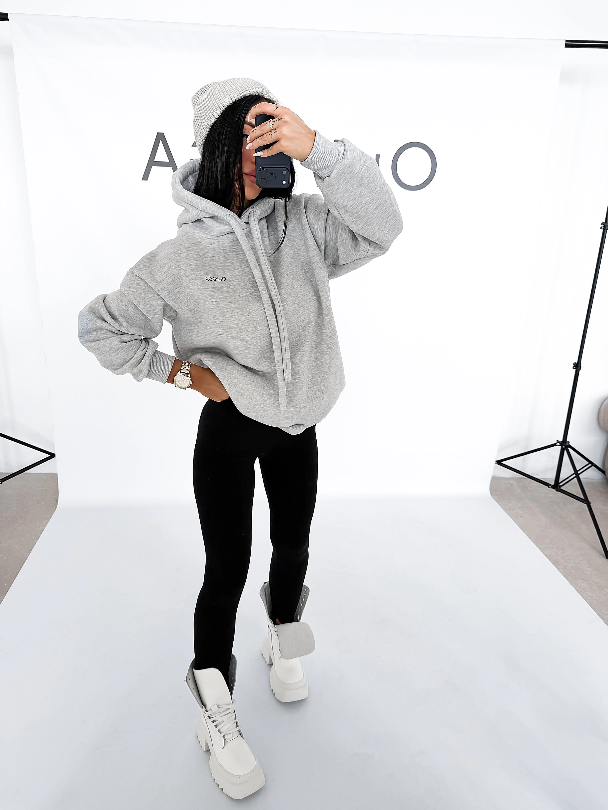 Bluza damska Oversize OLAVOGA RUNAWAY - Szary