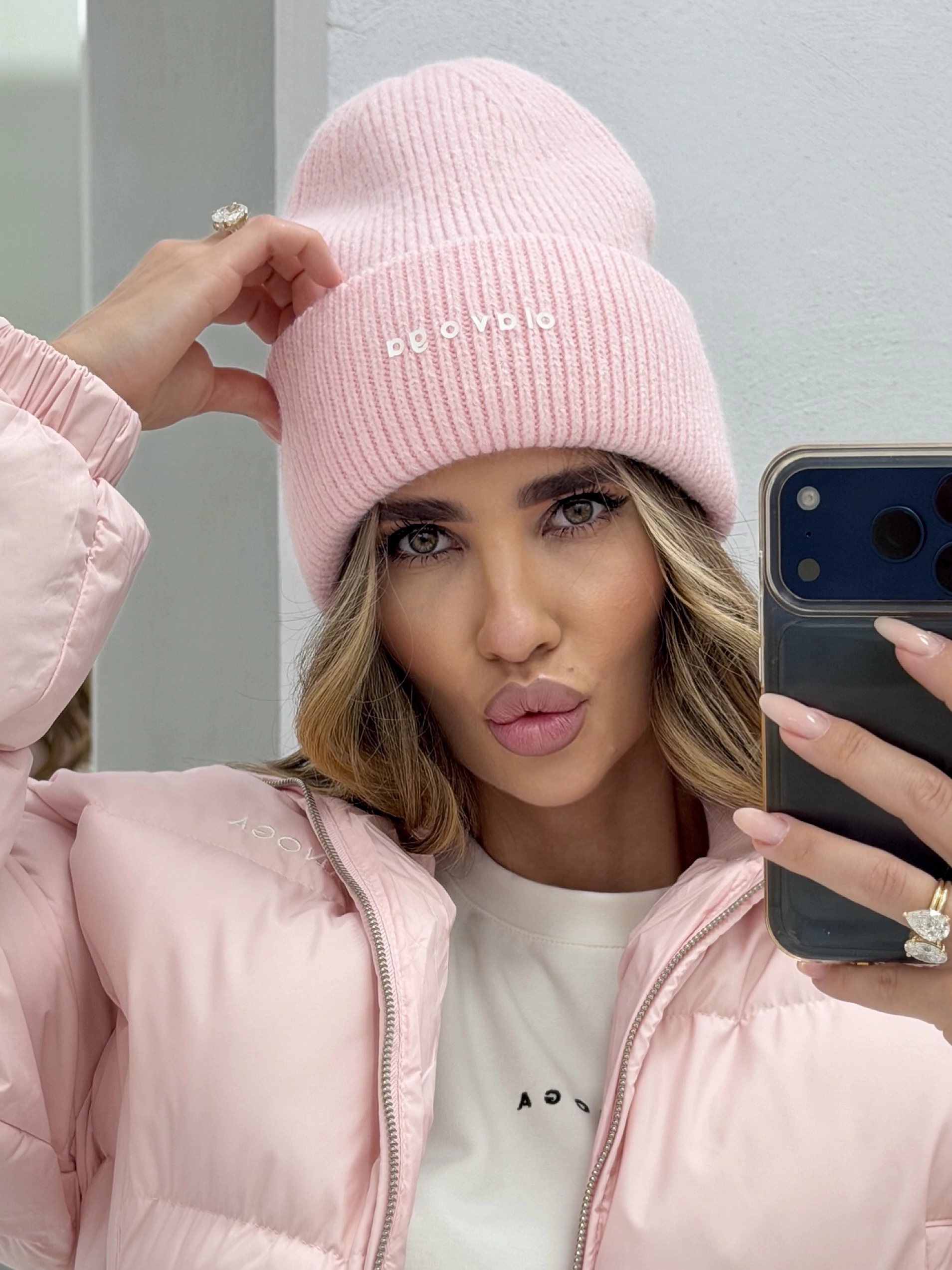 Czapka damska OLAVOGA OLMIO  - Baby pink