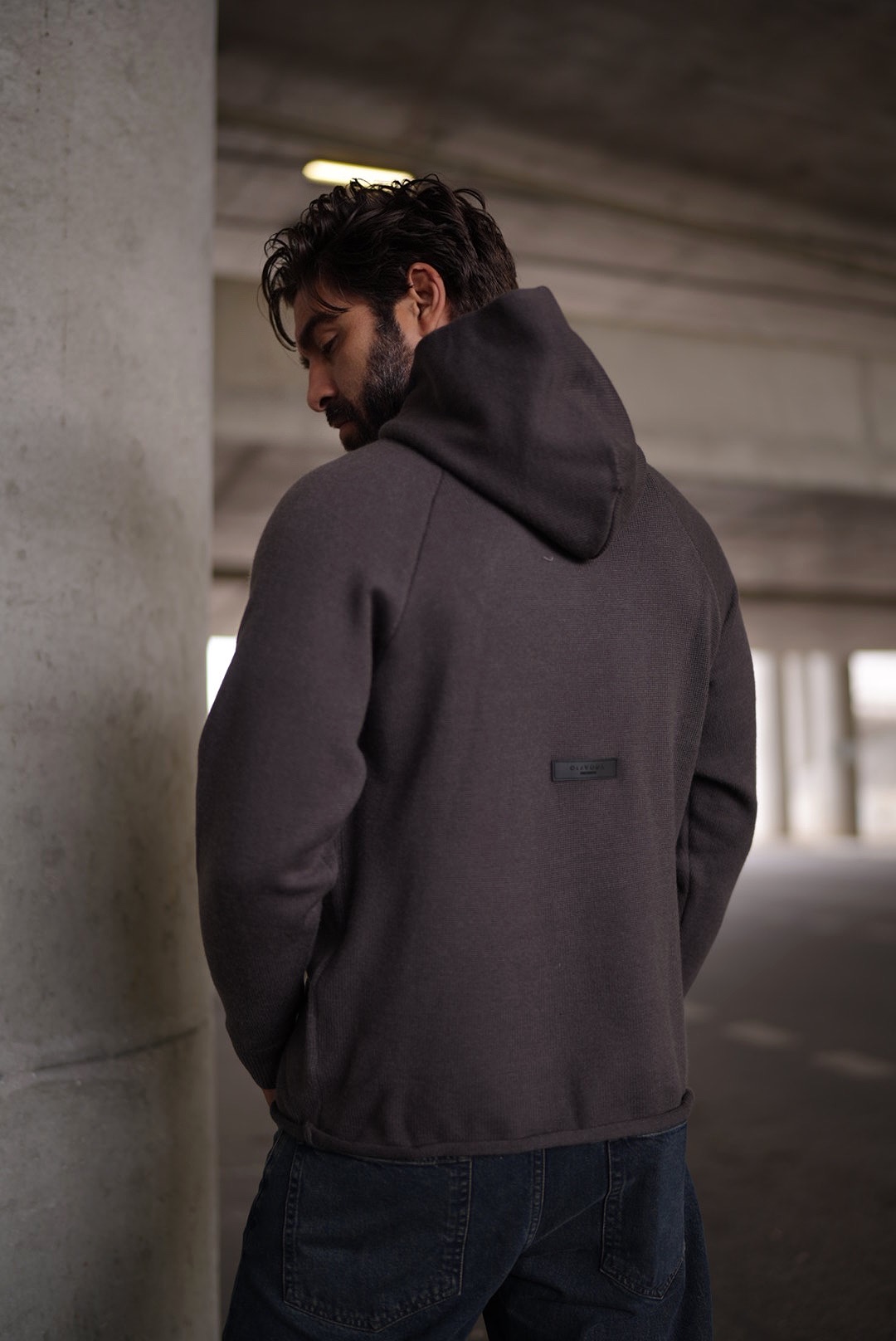 OLAVOGA Men UNIQS Men’s Hoodie – Graphite