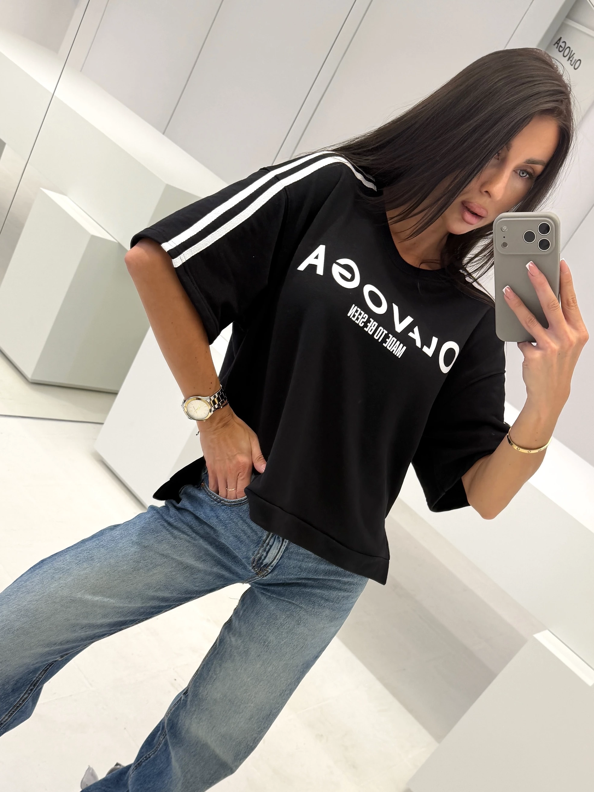 T-shirt damski z lampasami OLAVOGA KALMA - Czarny