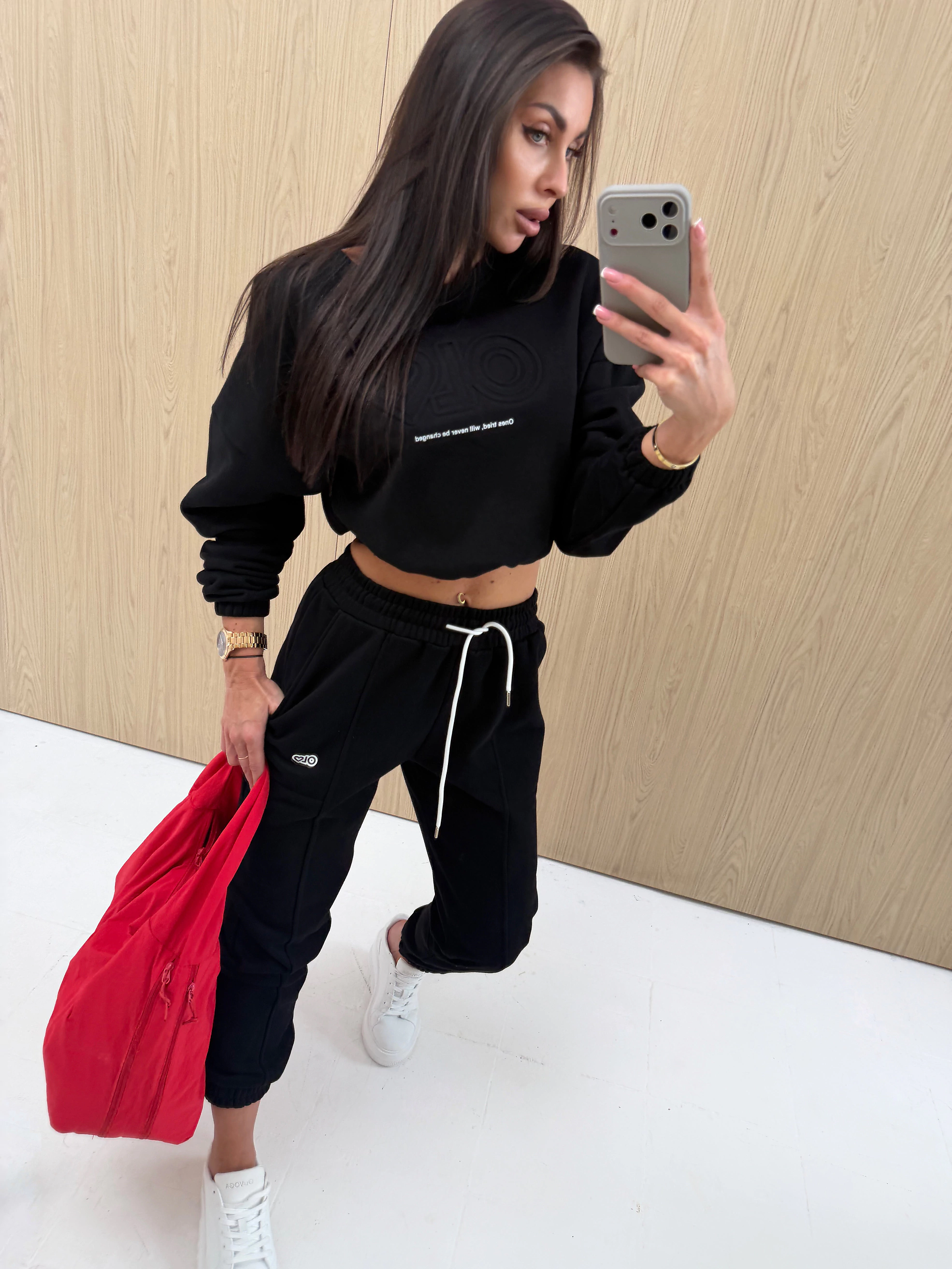 Spodnie damskie joggery cargo OLAVOGA LINDA - Czarny
