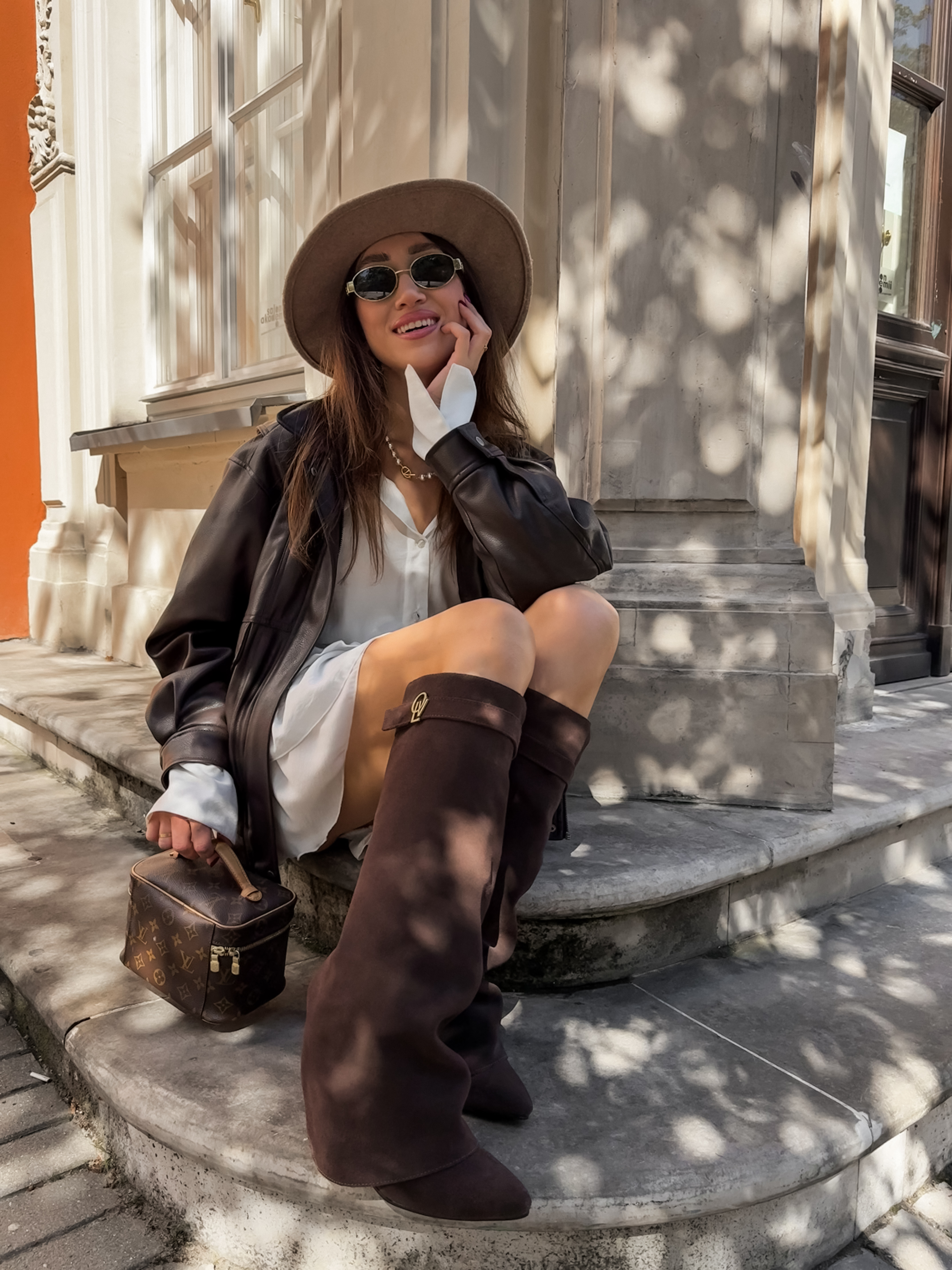 OLAVOGA TYGAL women's suede boots – Brown