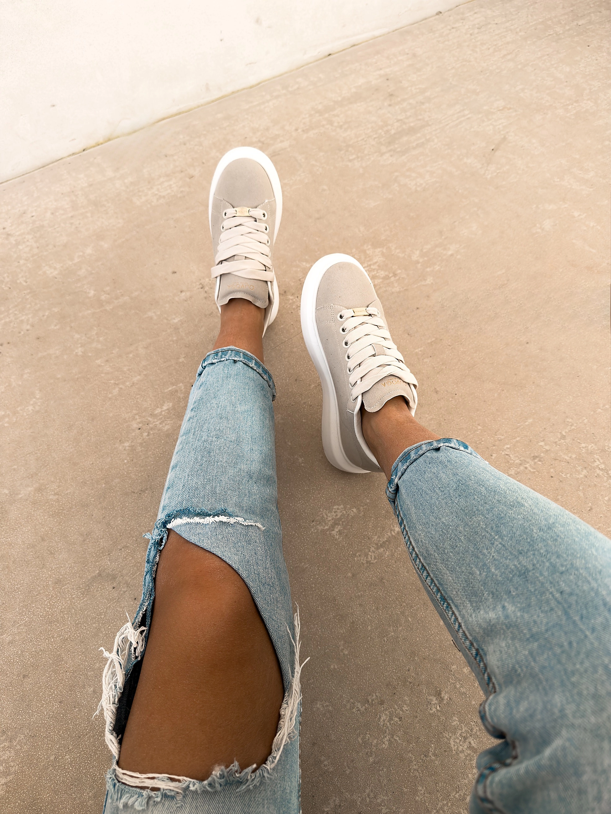 Sneakersy damskie OLAVOGA MERLO - Beżowy