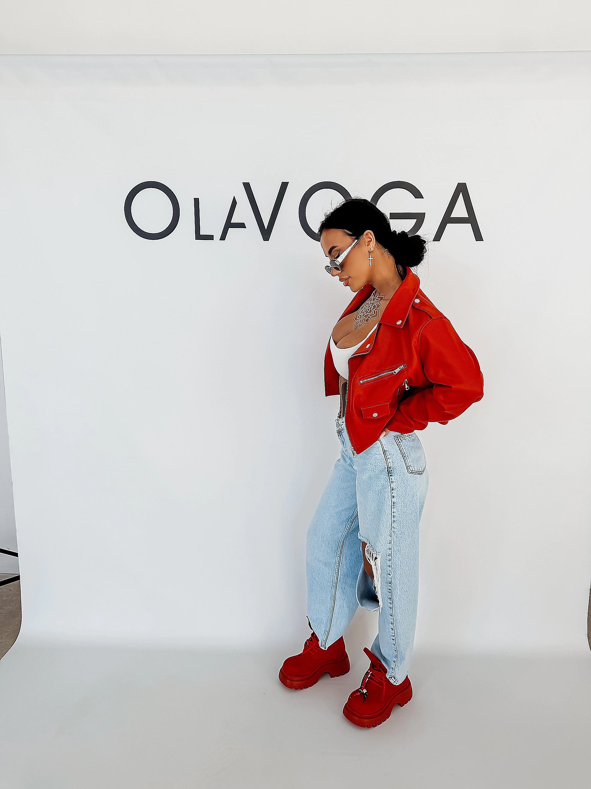 Kurtka damska biker OLAVOGA LADYO - Czerwony