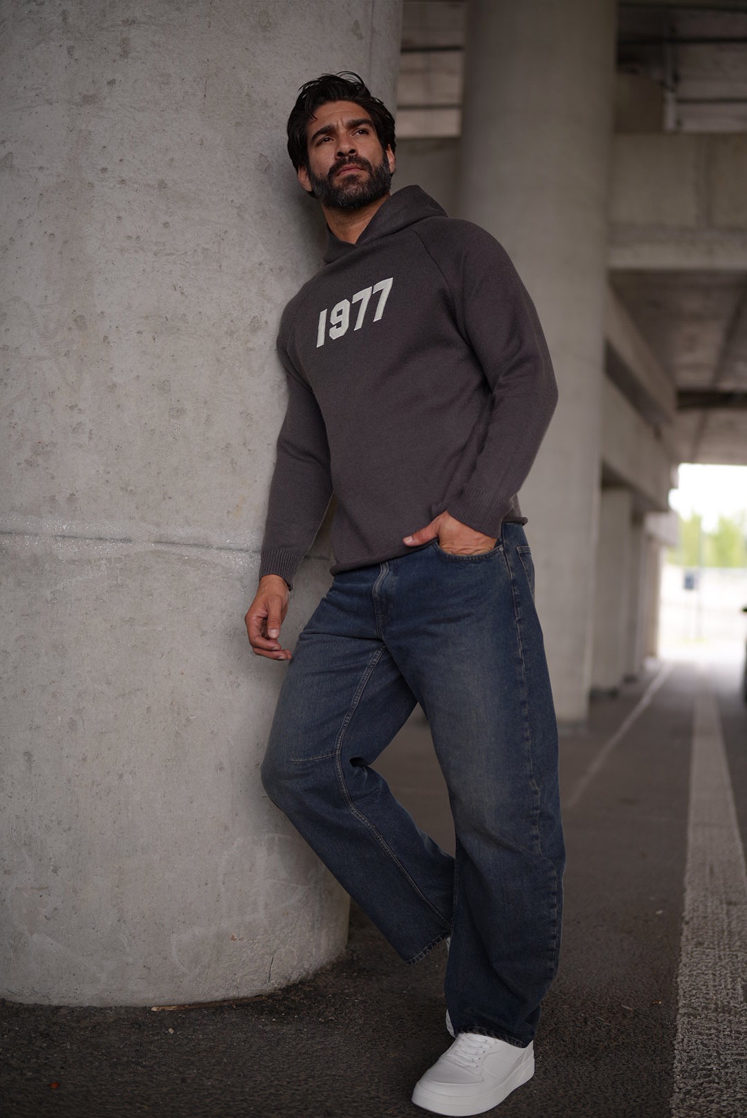 OLAVOGA Men UNIQS Men’s Hoodie – Graphite