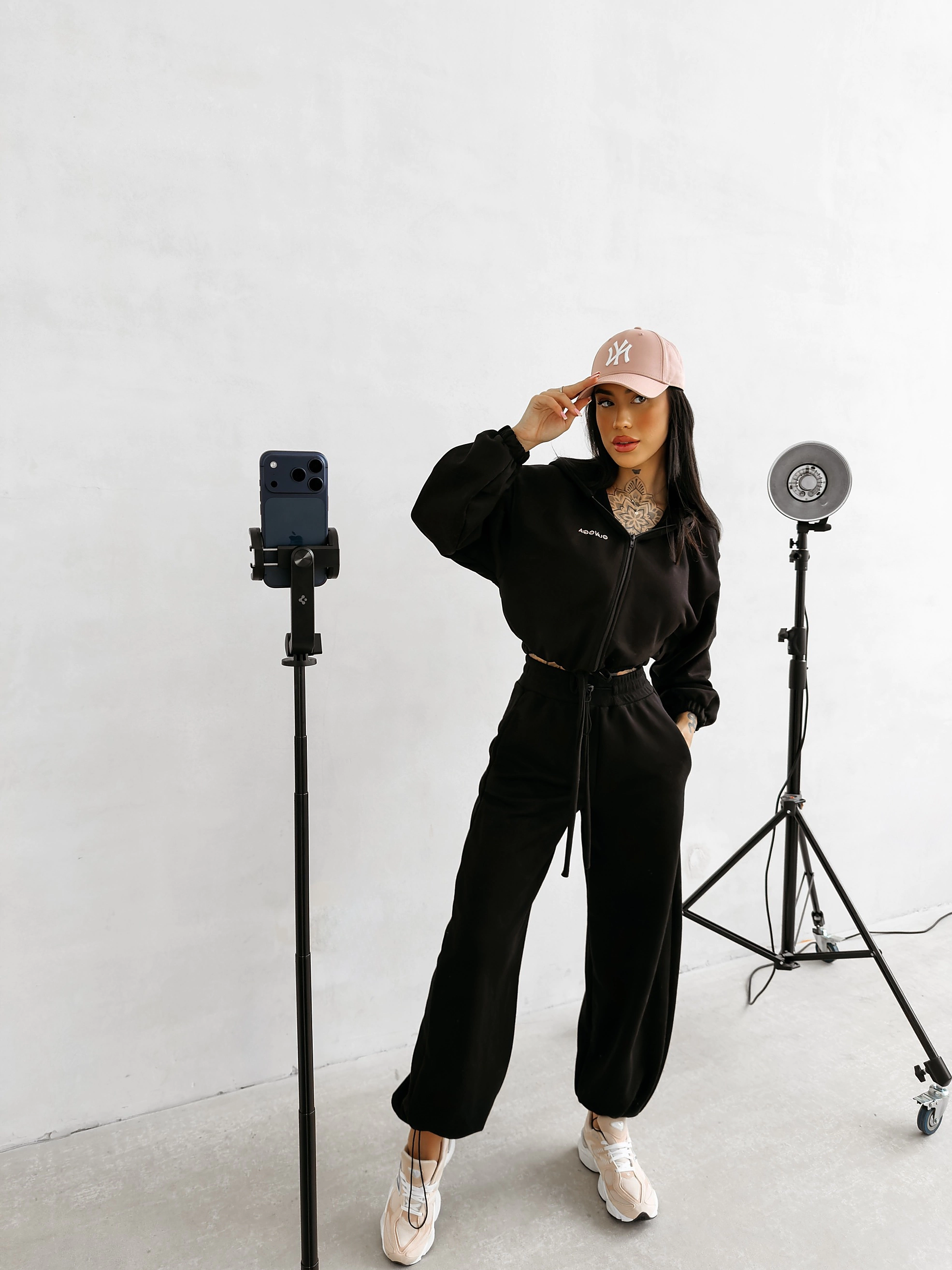 Bluza damska oversize OLAVOGA NERIN - Czarny