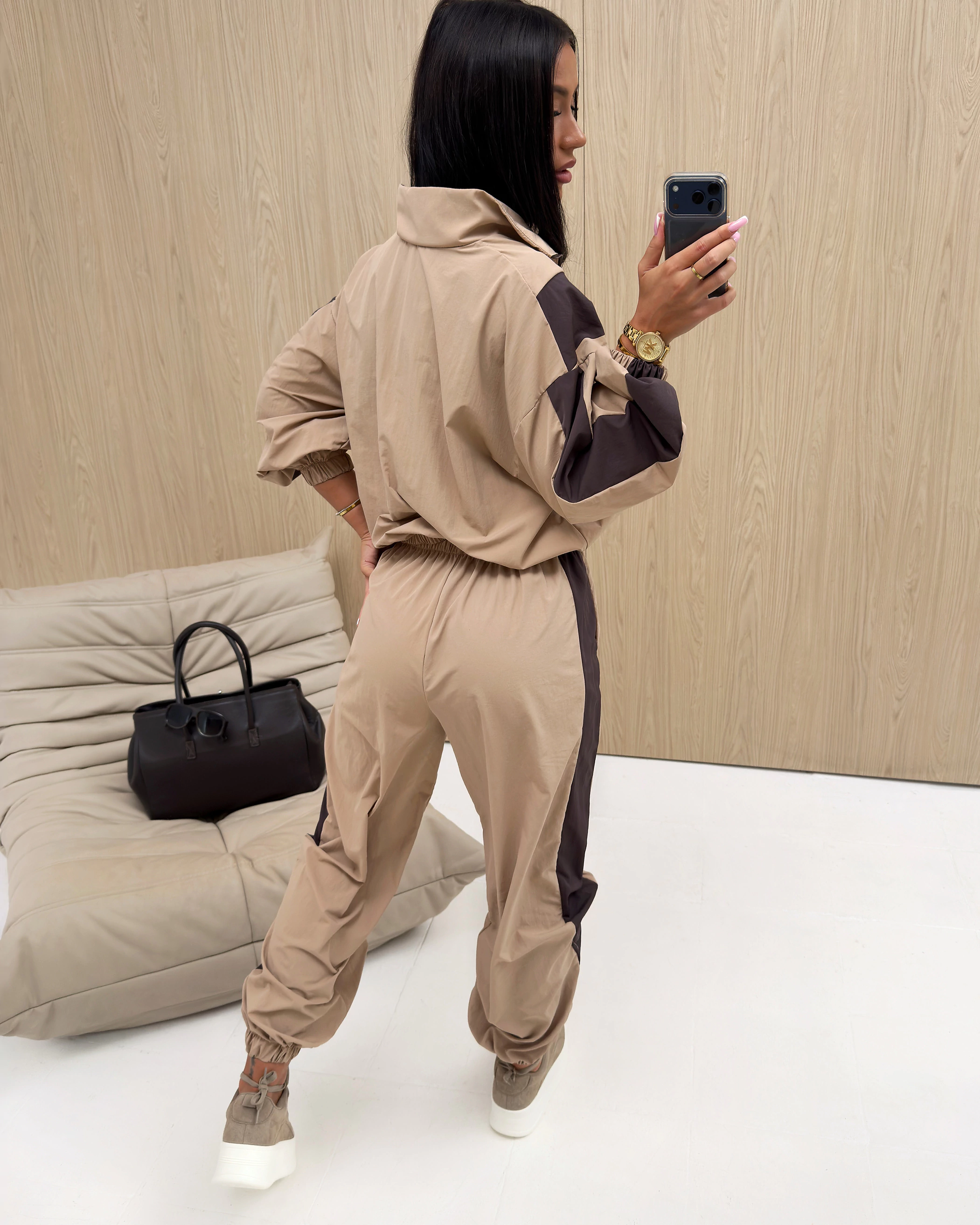 OLAVOGA VOID women’s streetwear sweatshirt – Cappuccino + brown