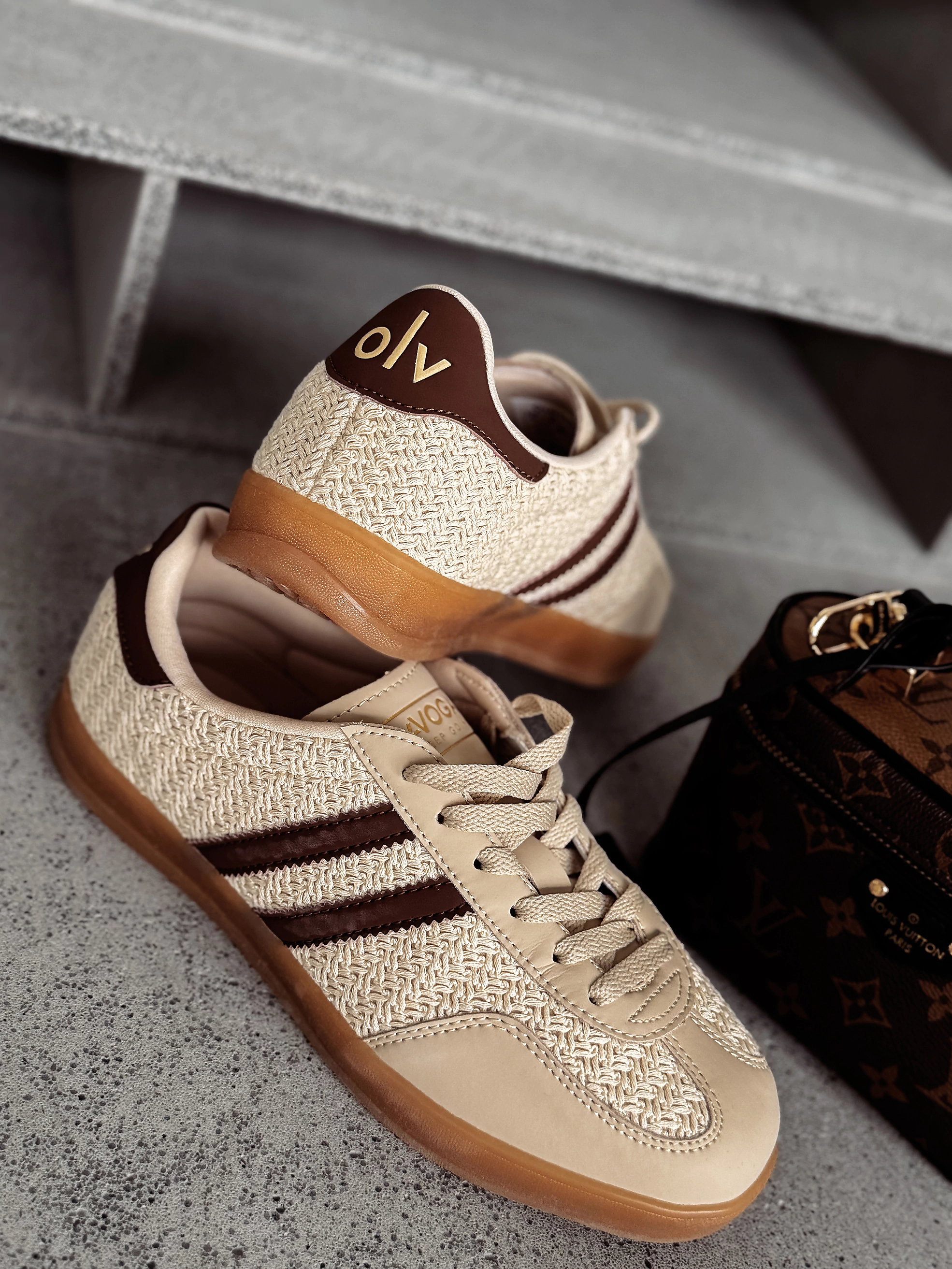 Buty damskie OLAVOGA PALERMO - Beżowy