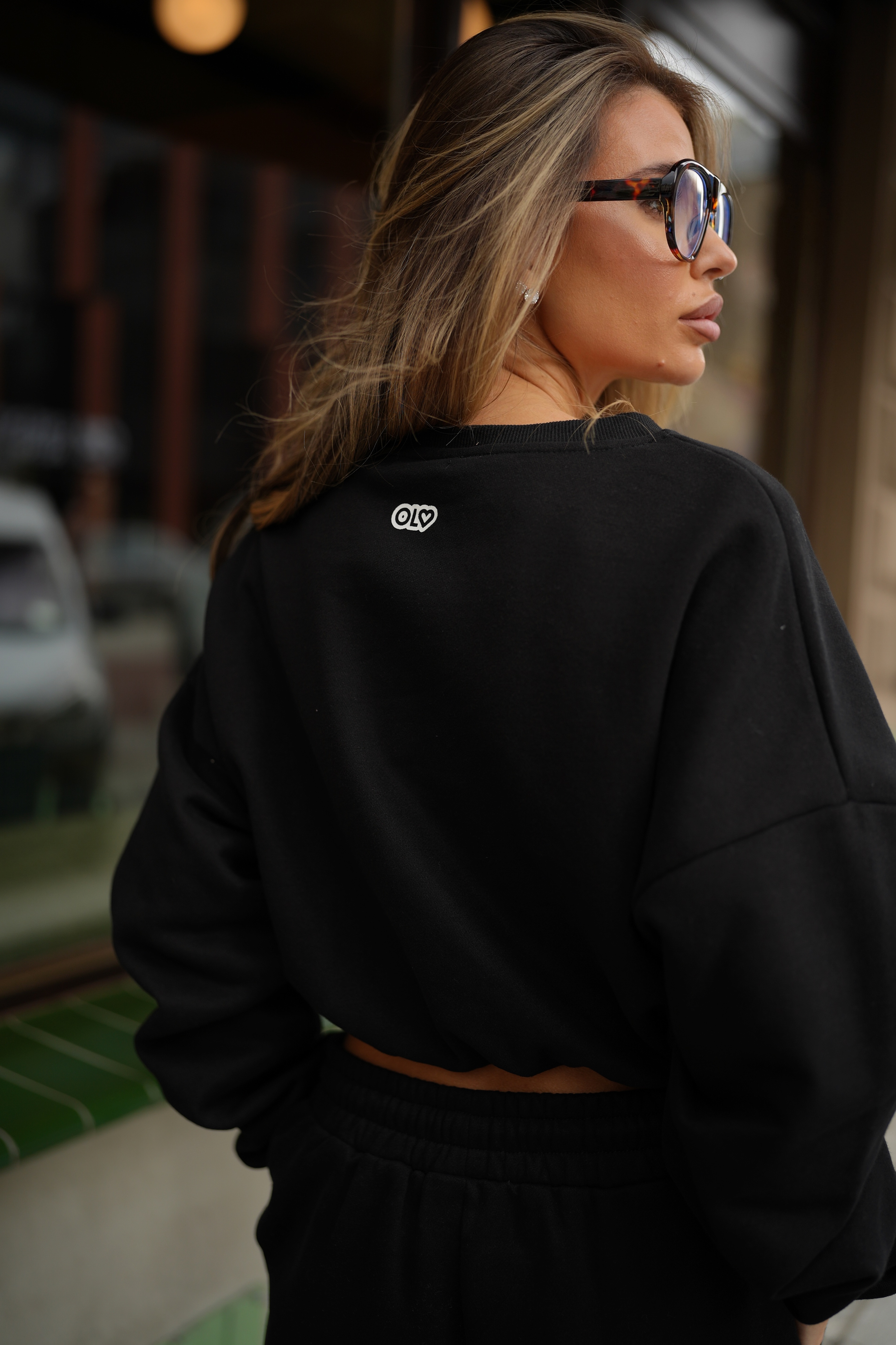 Bluza damska OLAVOGA LINDA SWEATSHIRT - Czarny