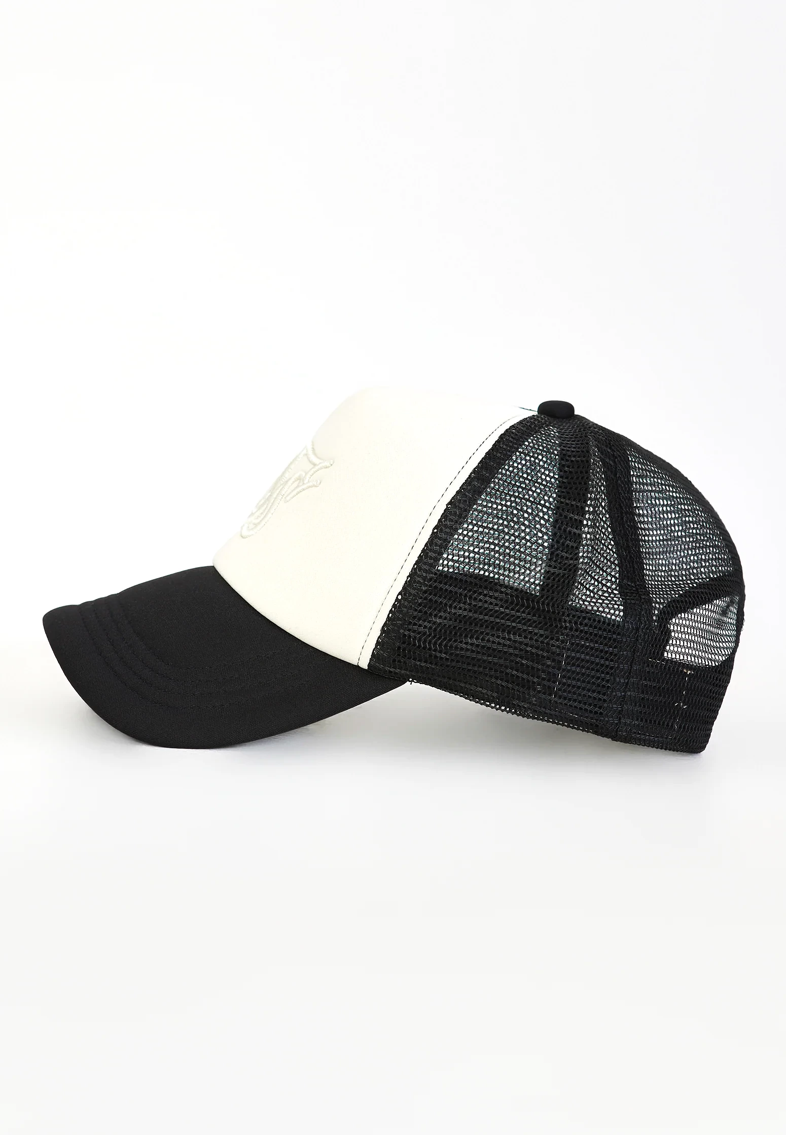 SIKSILK Truckermütze 29638 - Schwarz + Weiß