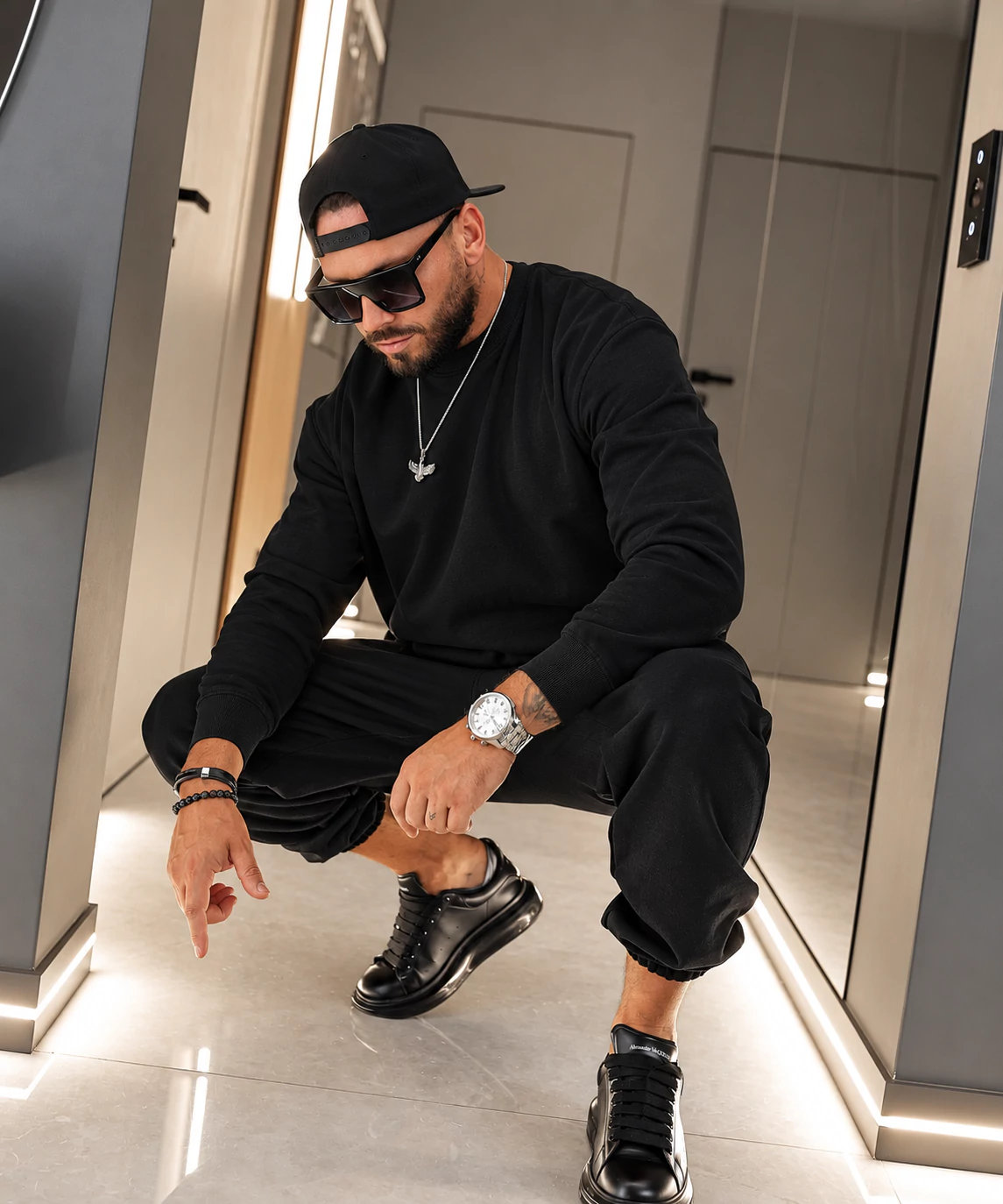 Bluza  męska regular OLAVOGA Men ZAIRI SWEATSHIRT - Czarny