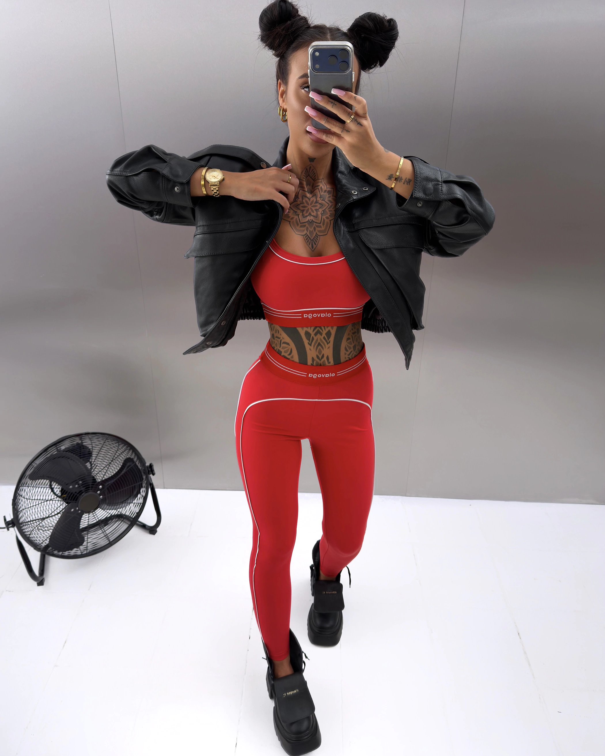 OLAVOGA TOMA Women's Sports Set – Red