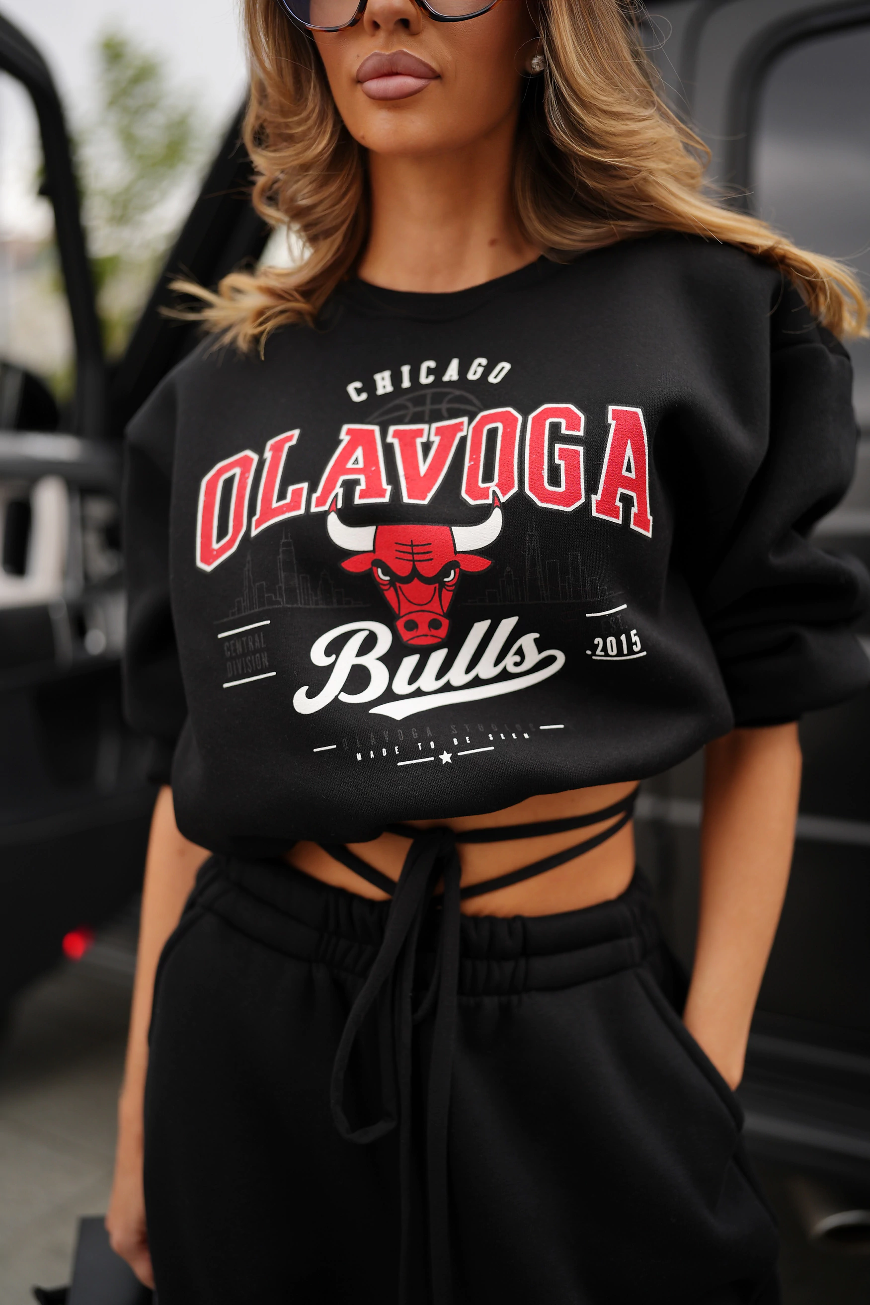 Dámská mikina Chicago Bulls OLAVOGA FLANO – černá