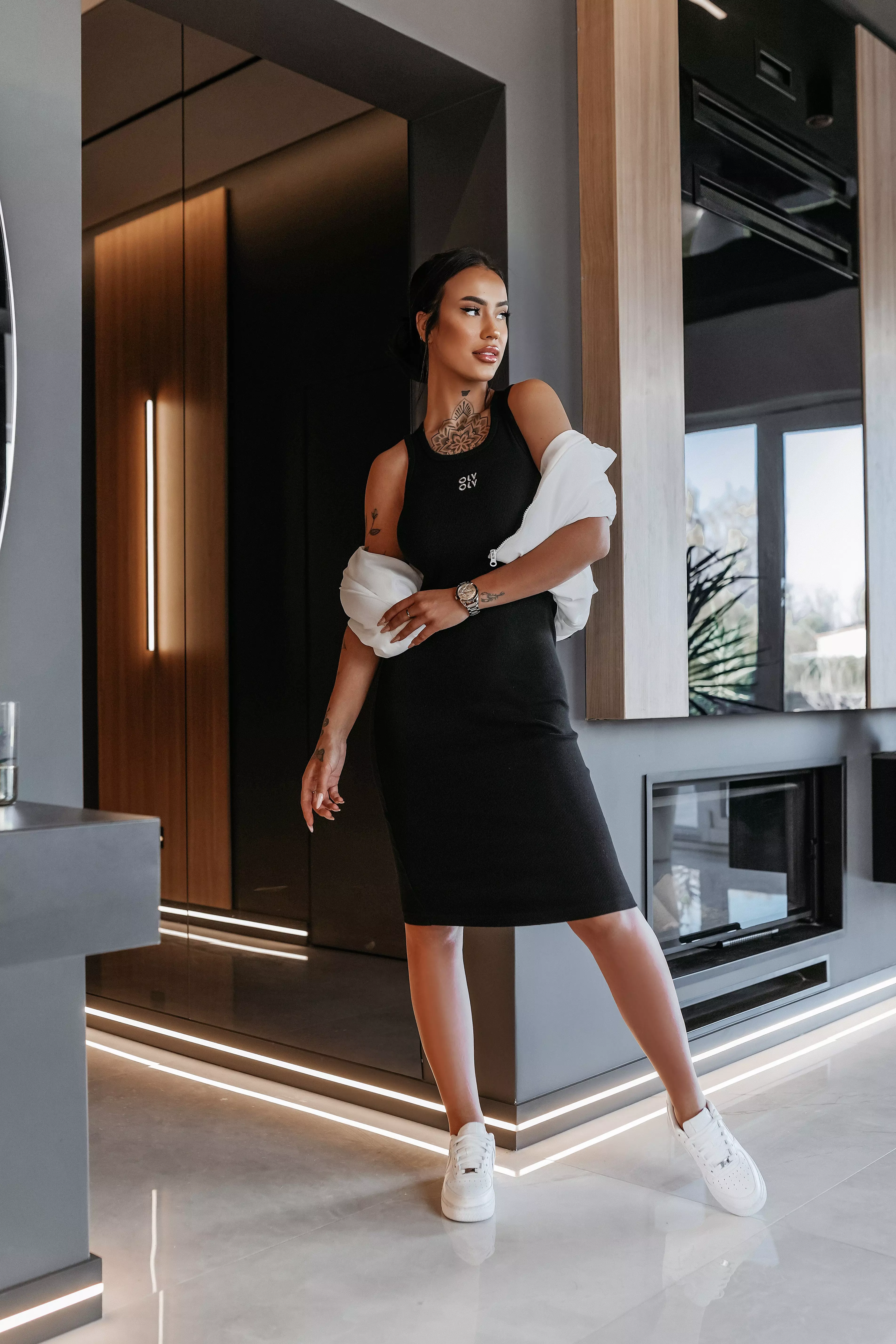 OLAVOGA SALEM Damenkleid - Schwarz