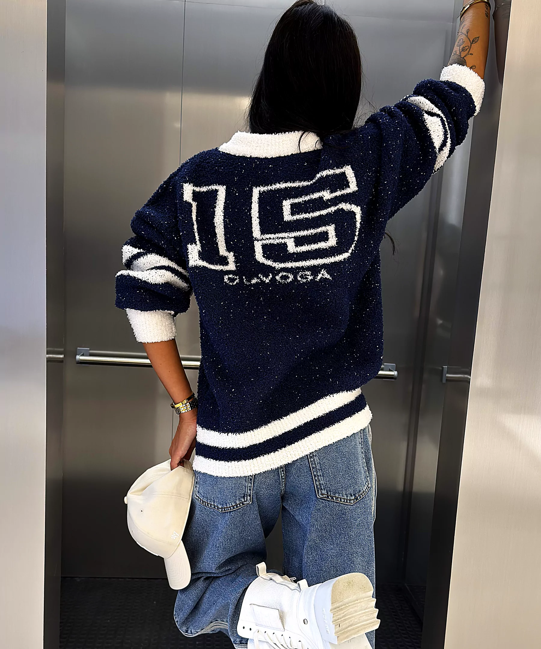 OLAVOGA OISO Women’s Varsity Jumper – Navy Blue