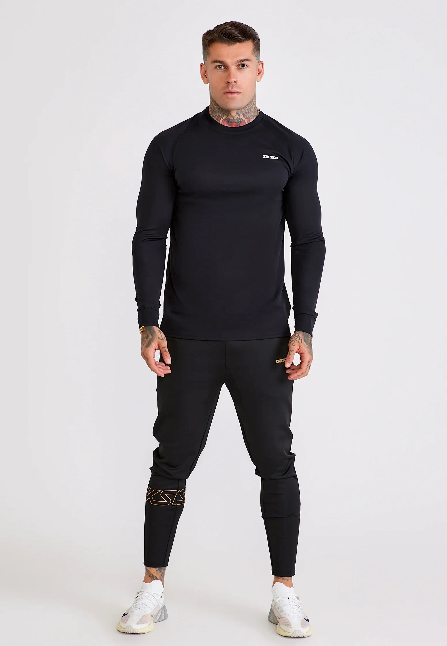 Spodnie męskie dresowe SIKSILK 30097 - Czarny